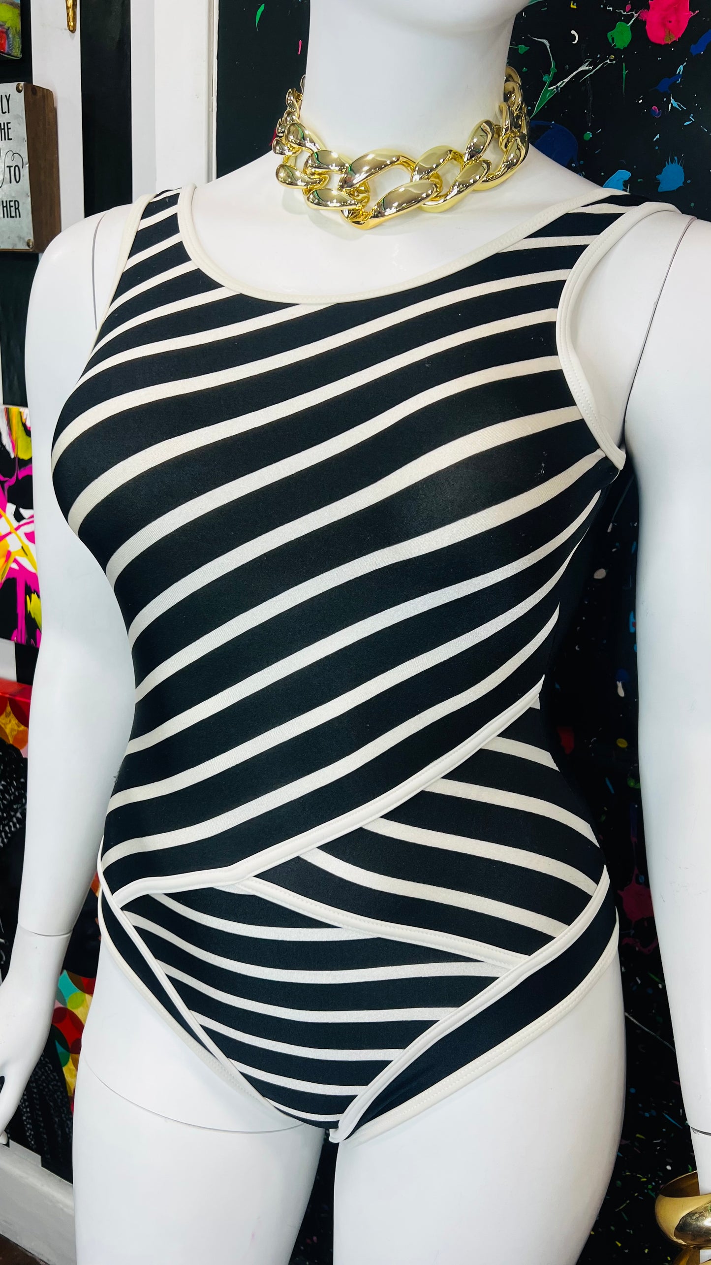 Vintage Black & White Swimsuit (12)