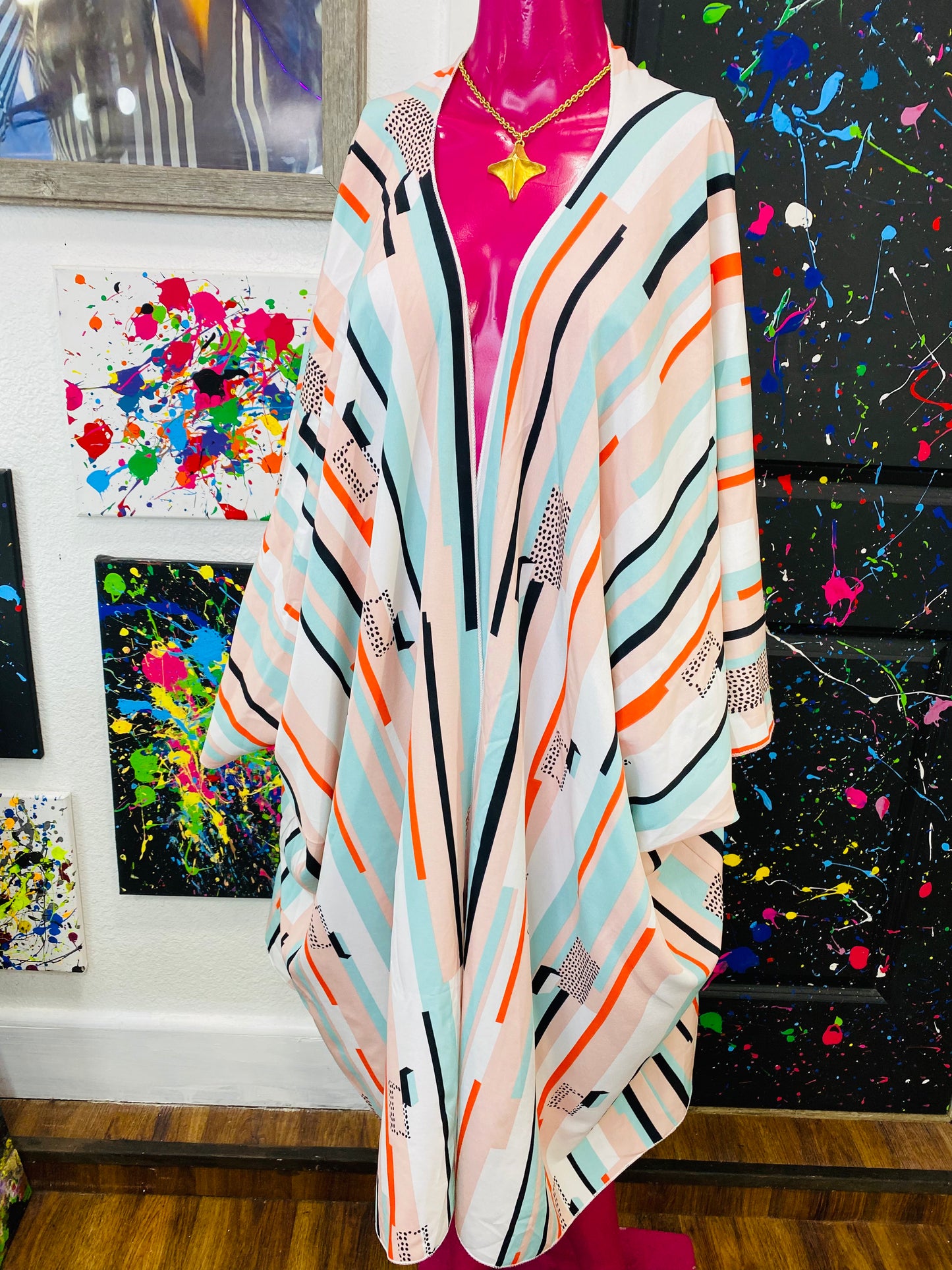Abstract Striped Duster
