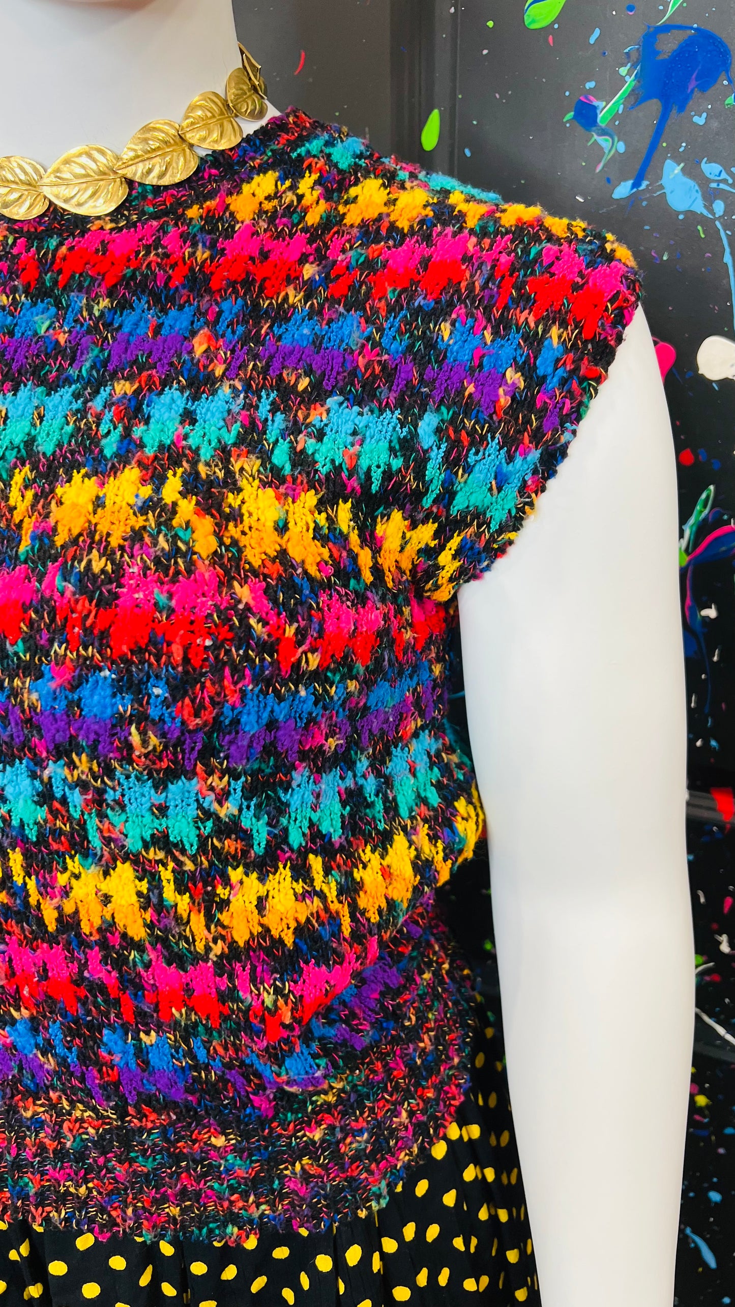 Vintage Colorful Knit Sweater Vest (14/16)