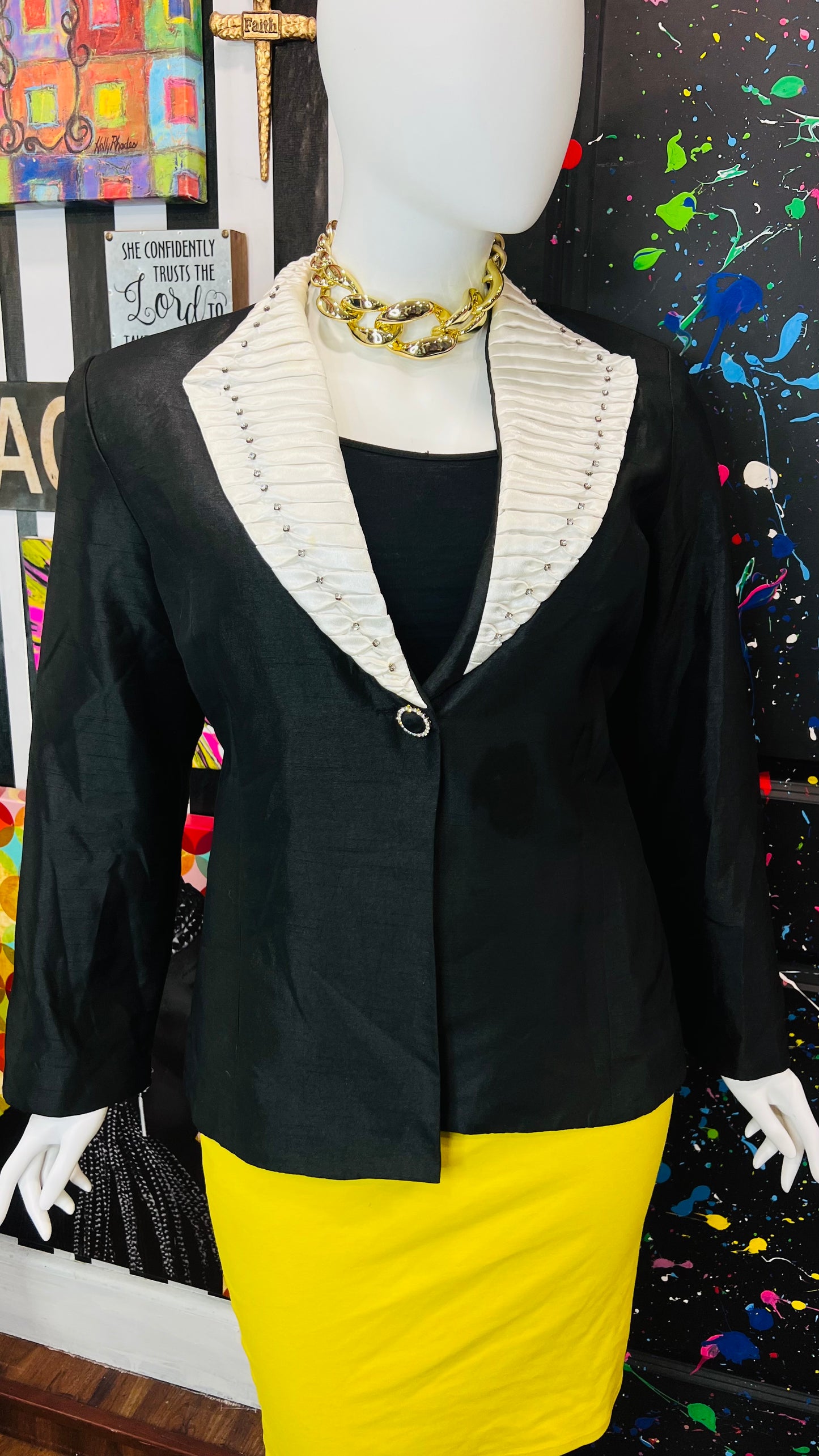 Vintage Black & White Blazer (22W)