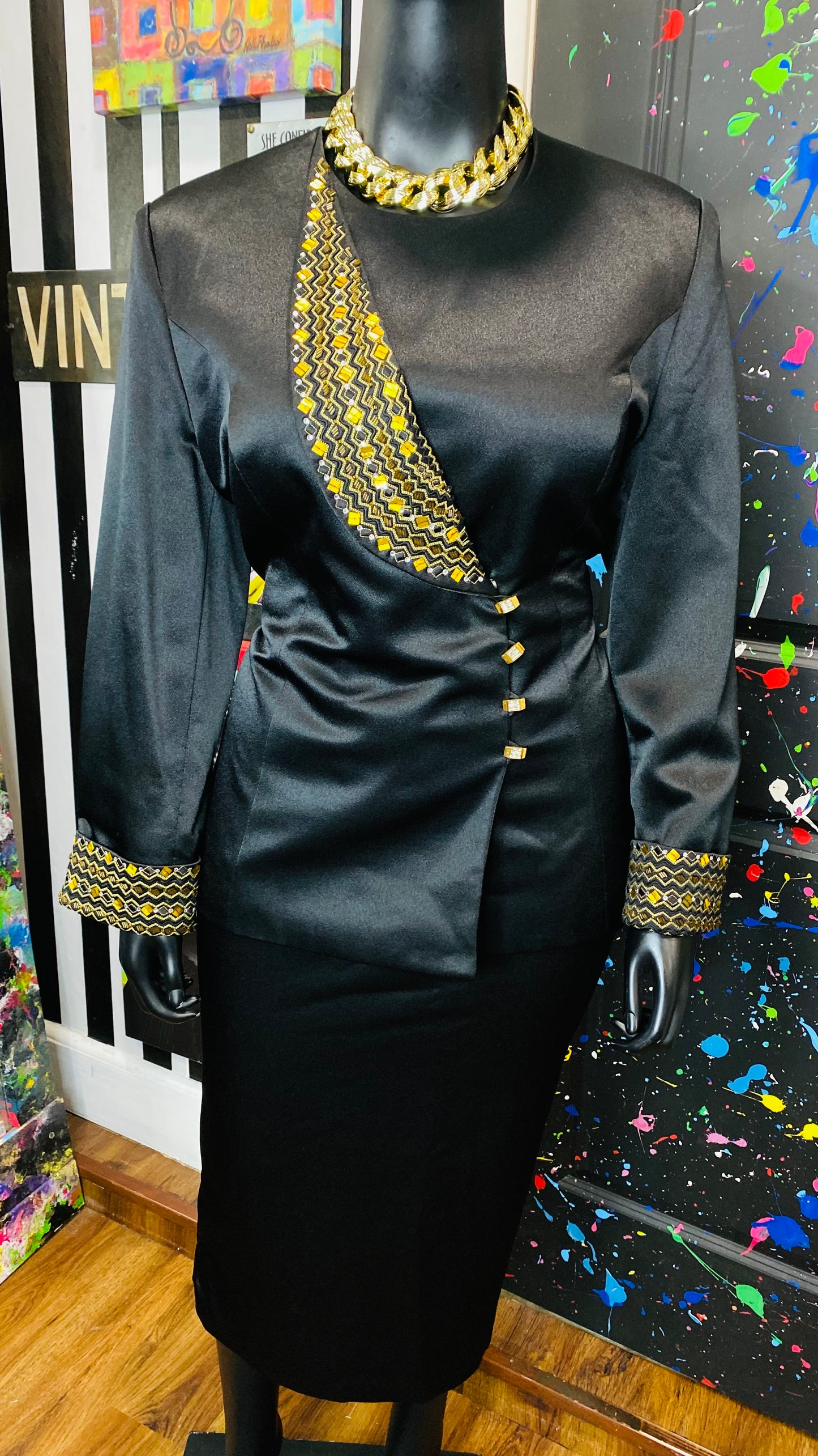 Vintage Couture Black & Gold Skirt Suit (20)