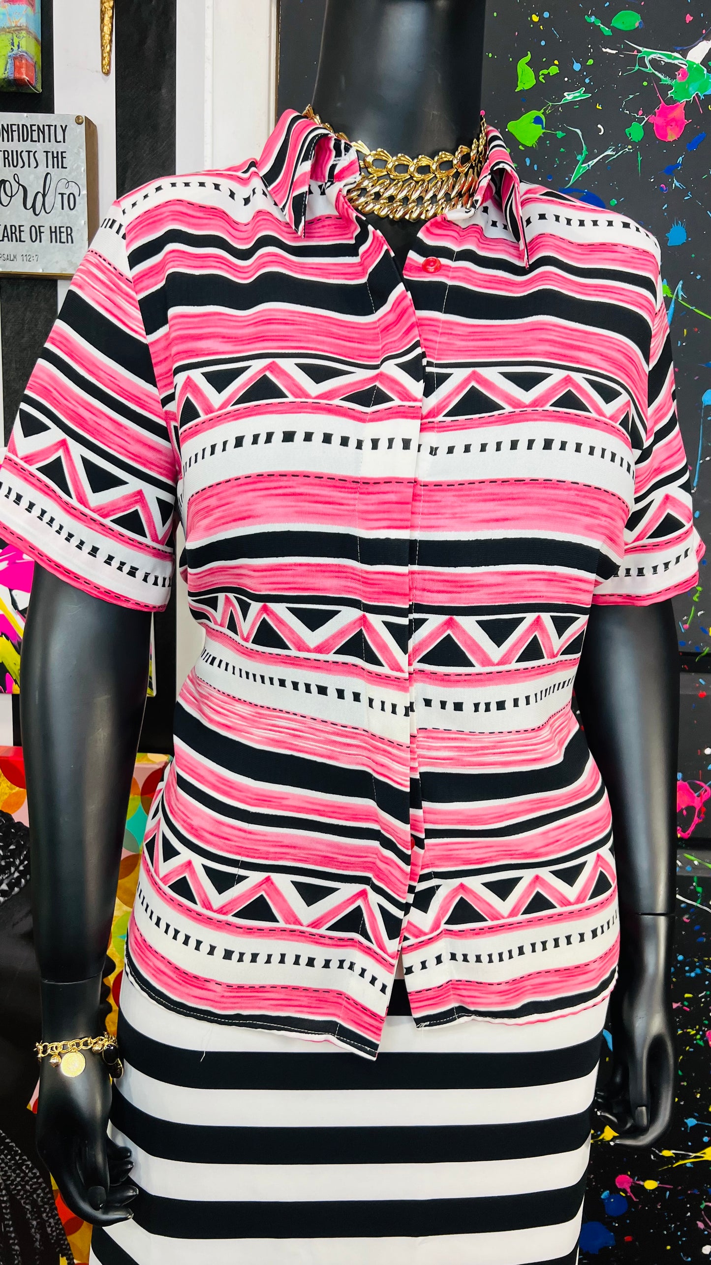 Vintage Pink & White Tribal Print Blouse (16W)