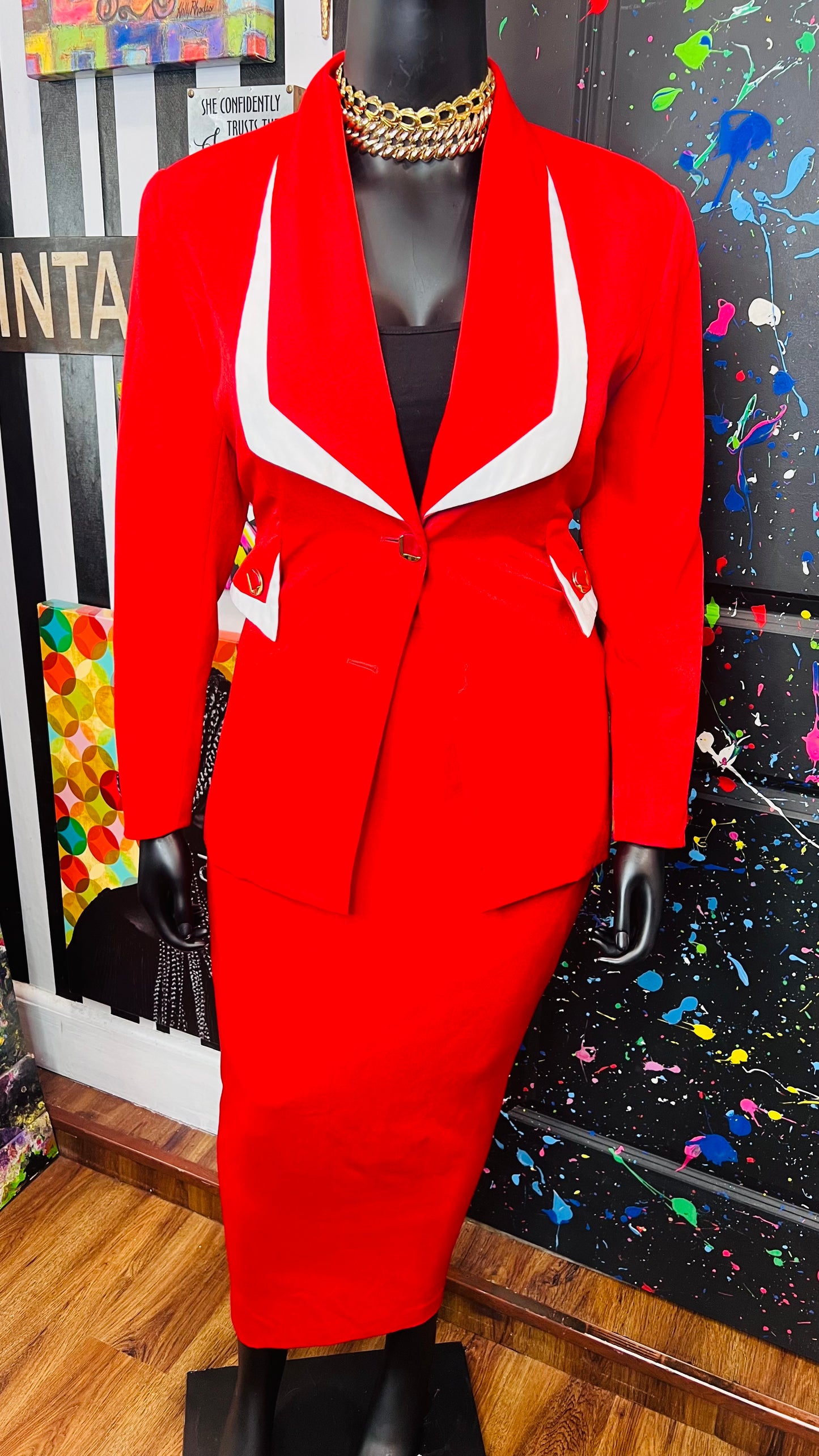 Vintage Red & White Skirt Suit (16)