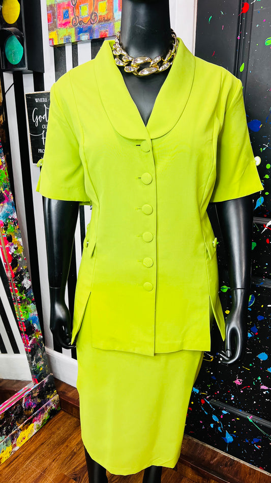 Vintage Light Green Skirt Suit (24W)