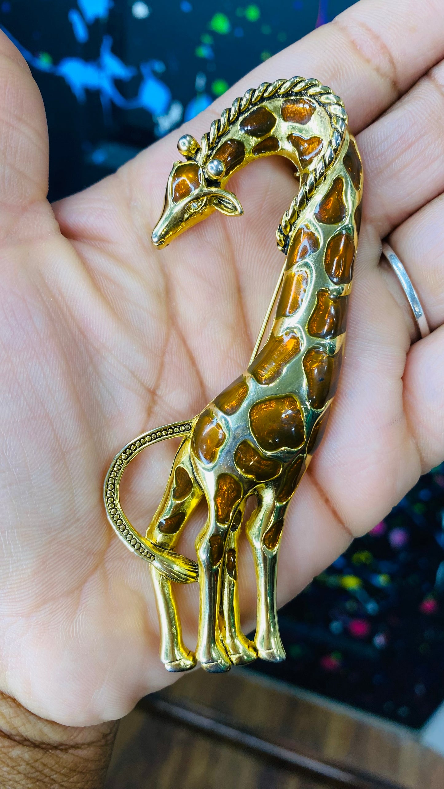 Vintage Giraffe Brooch Pin