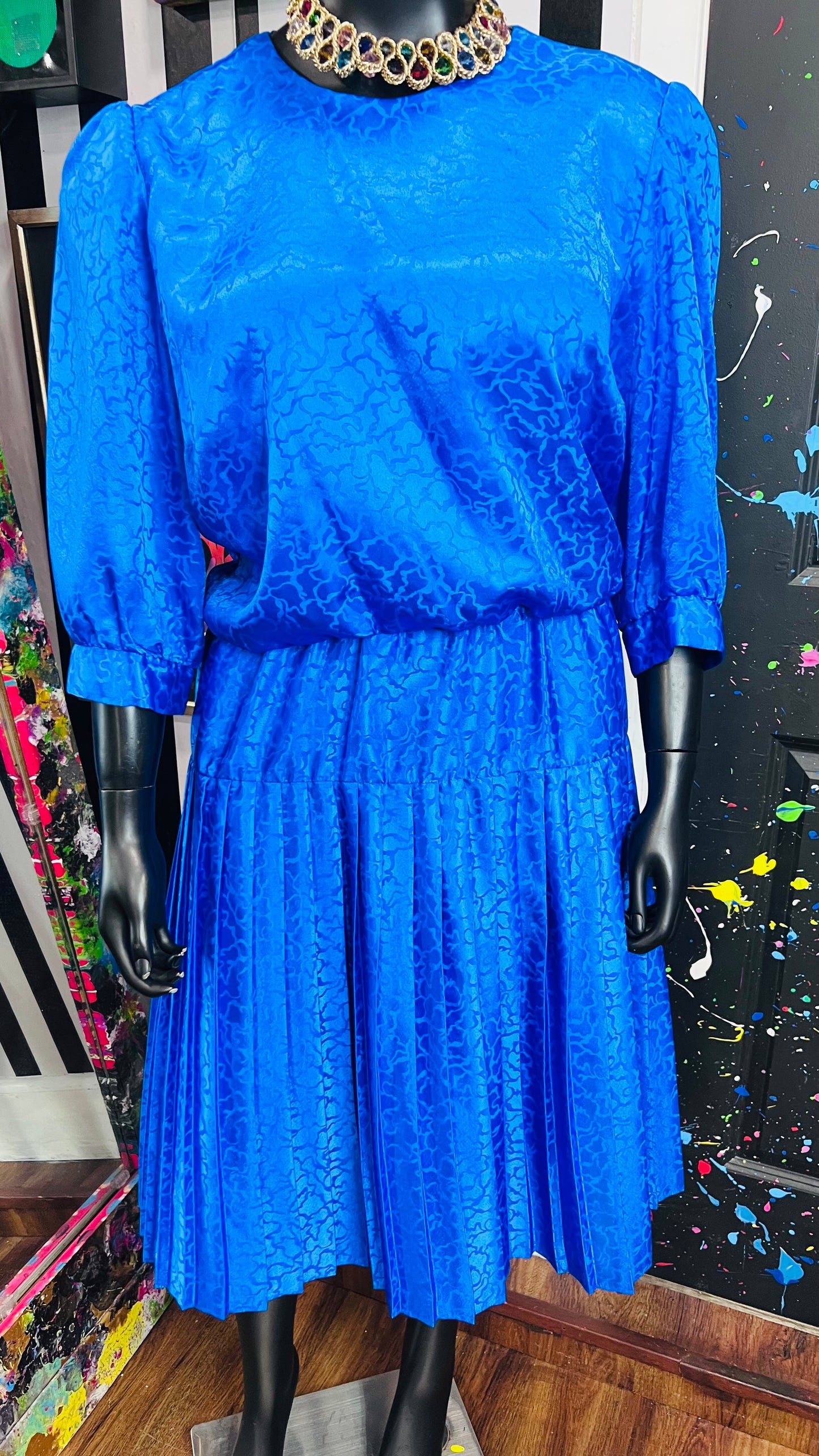 Vintage Blue Pleated Dress (16)