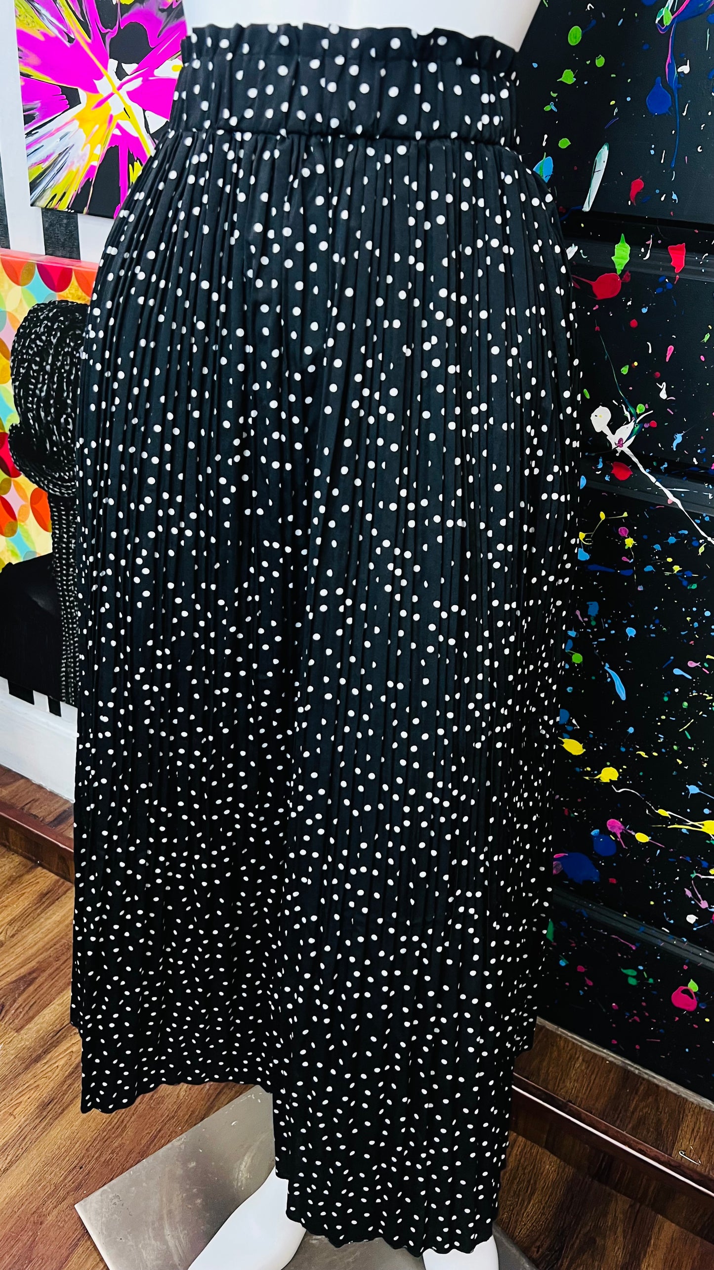 New w/Tags Paper Bag Waist Polka Dot Black & White Skirt (22)