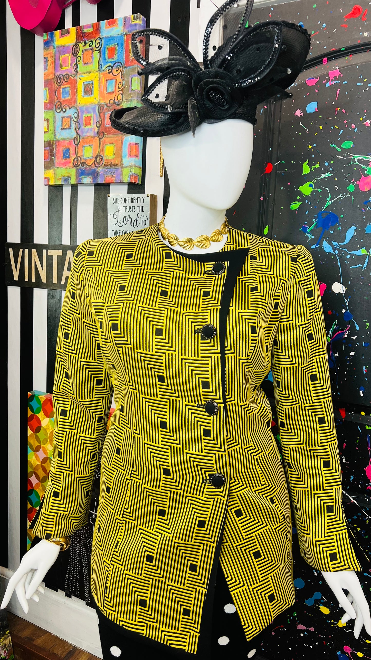 Vintage Gold Shimmer & Black Blazer (18)