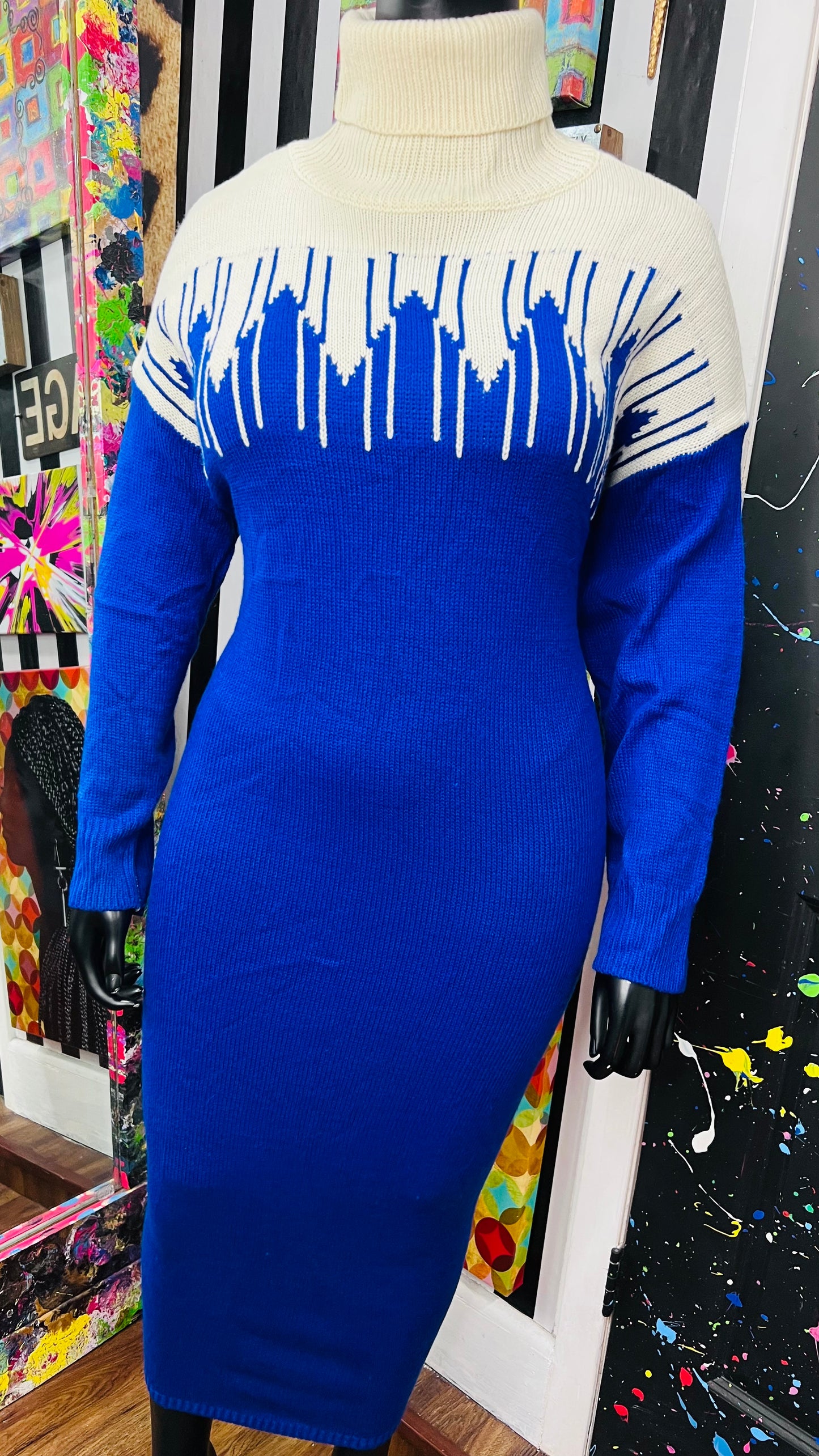 Vintage Blue & Cream Sweater Dress (24)
