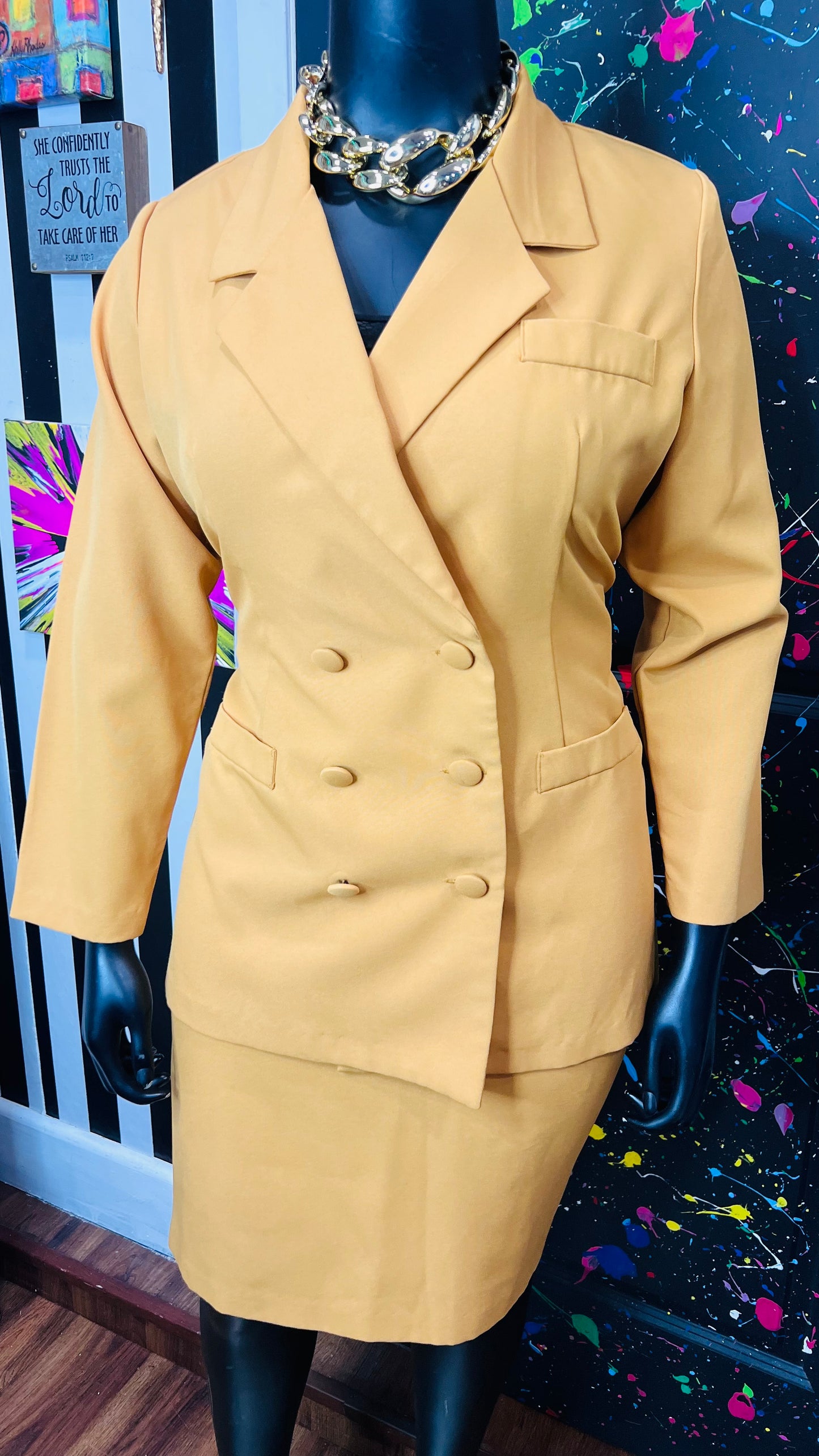 Vintage Gold Skirt Suit (16)