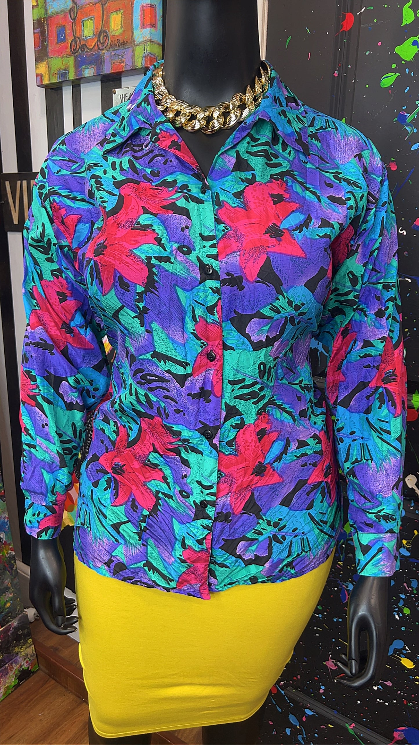 Vintage 100% Floral Silk Blouse (18)