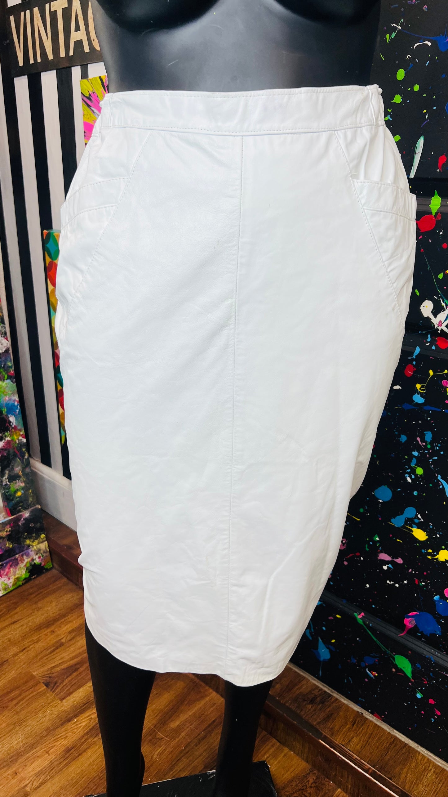 Vintage White Genuine Leather Skirt (18)