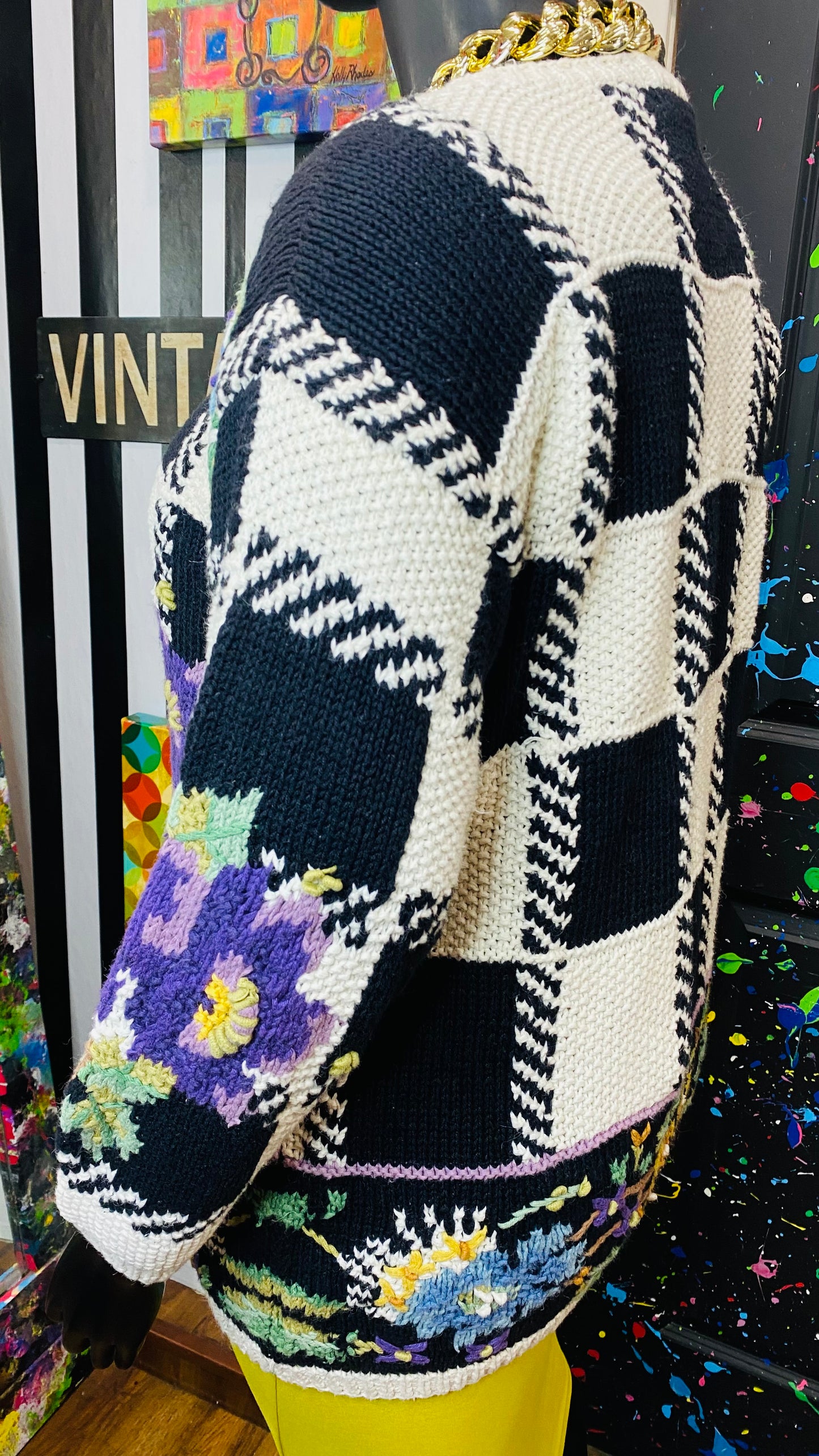 Vintage Knit Novelty Sweater (18)