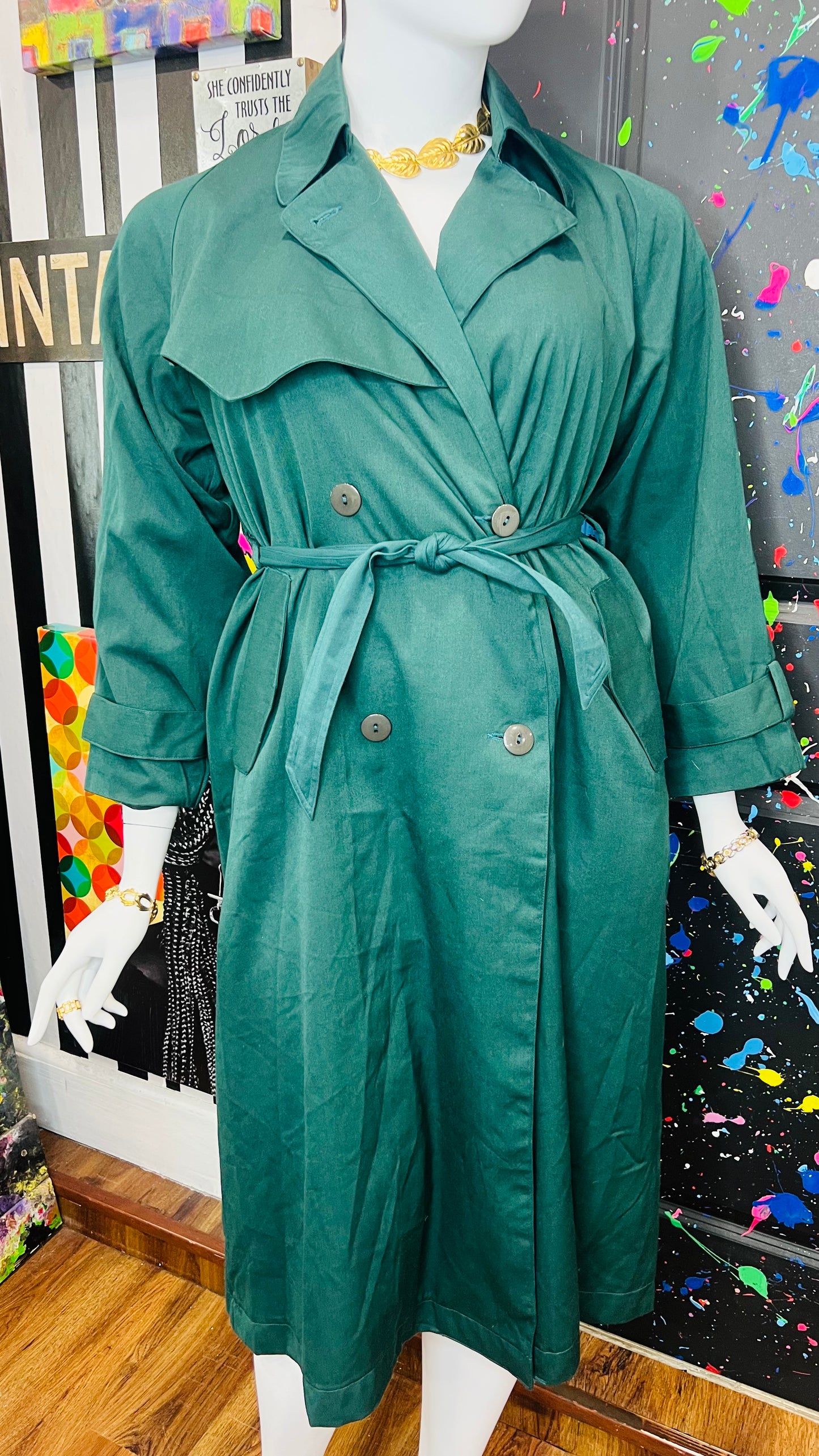 Vintage Green Trench Coat (16)