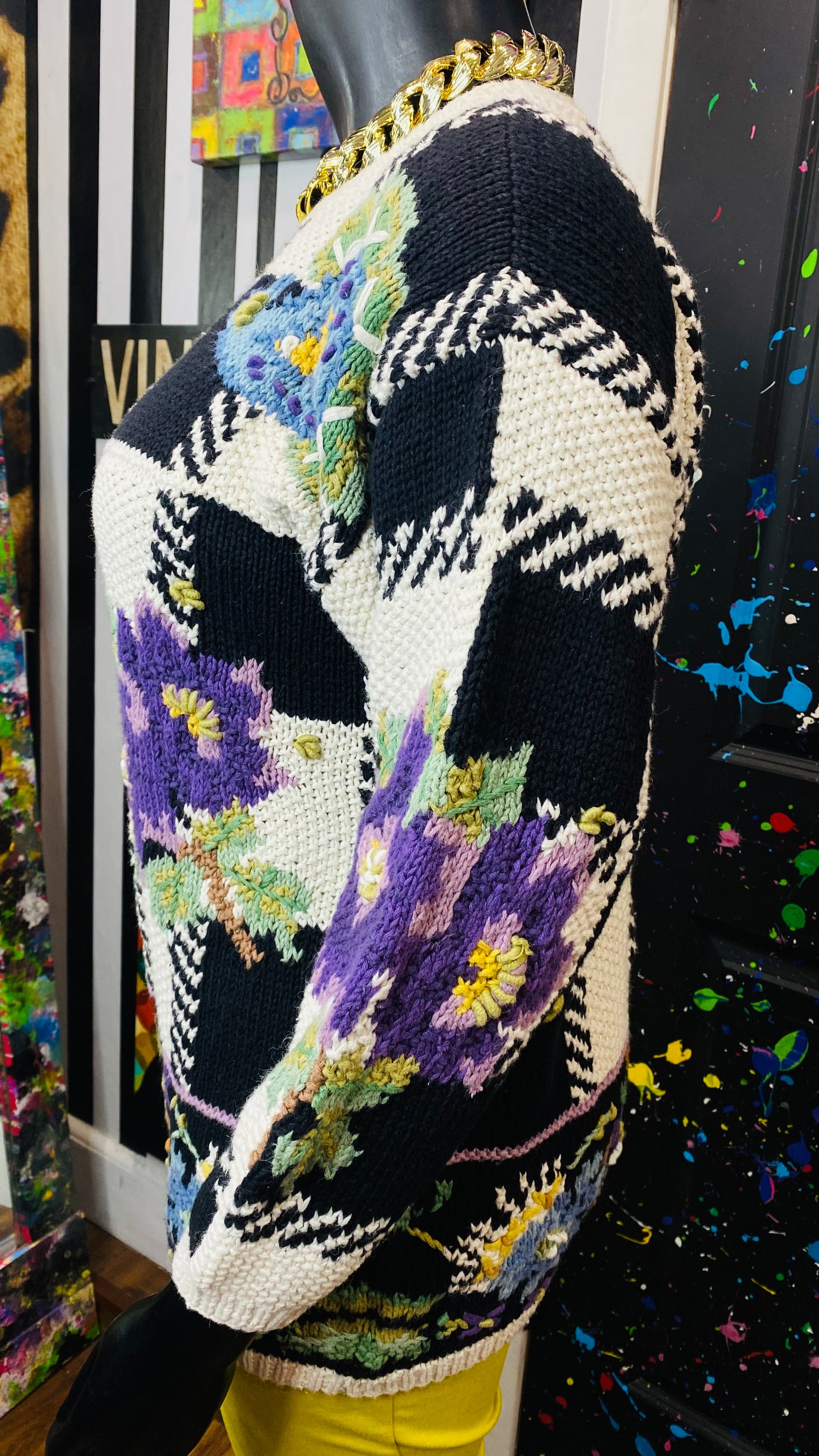 Vintage Knit Novelty Sweater (18)