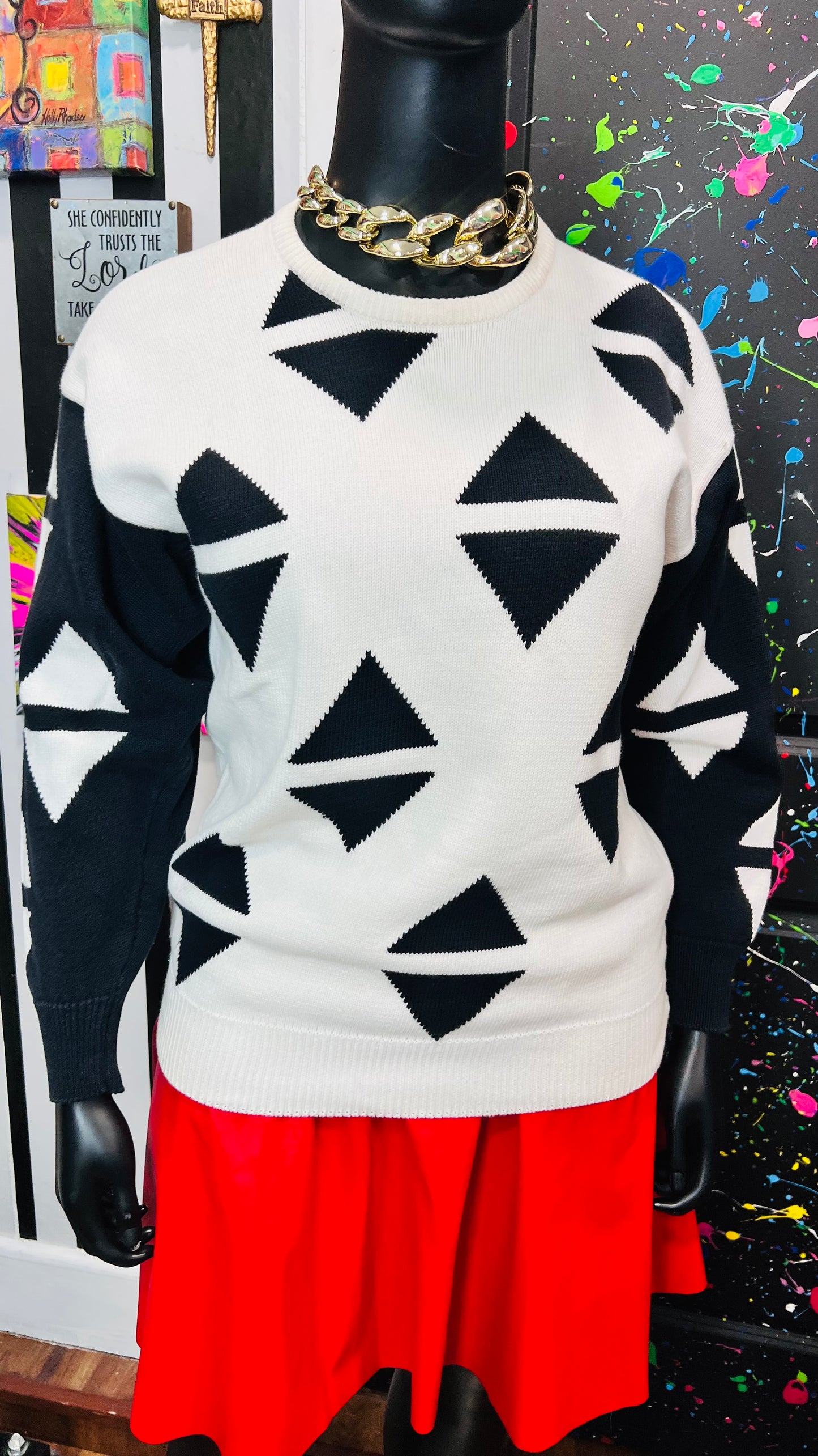 Vintage Knit Black & White Sweater (16)