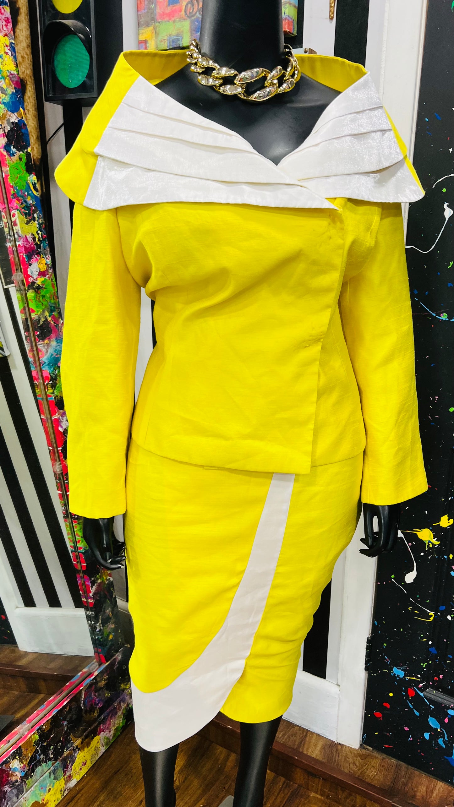Vintage Yellow & White Skirt Suit (22W)