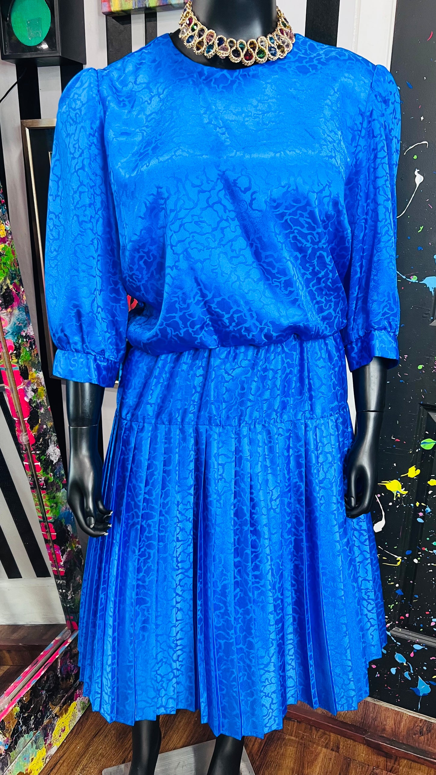Vintage Blue Pleated Dress (16)
