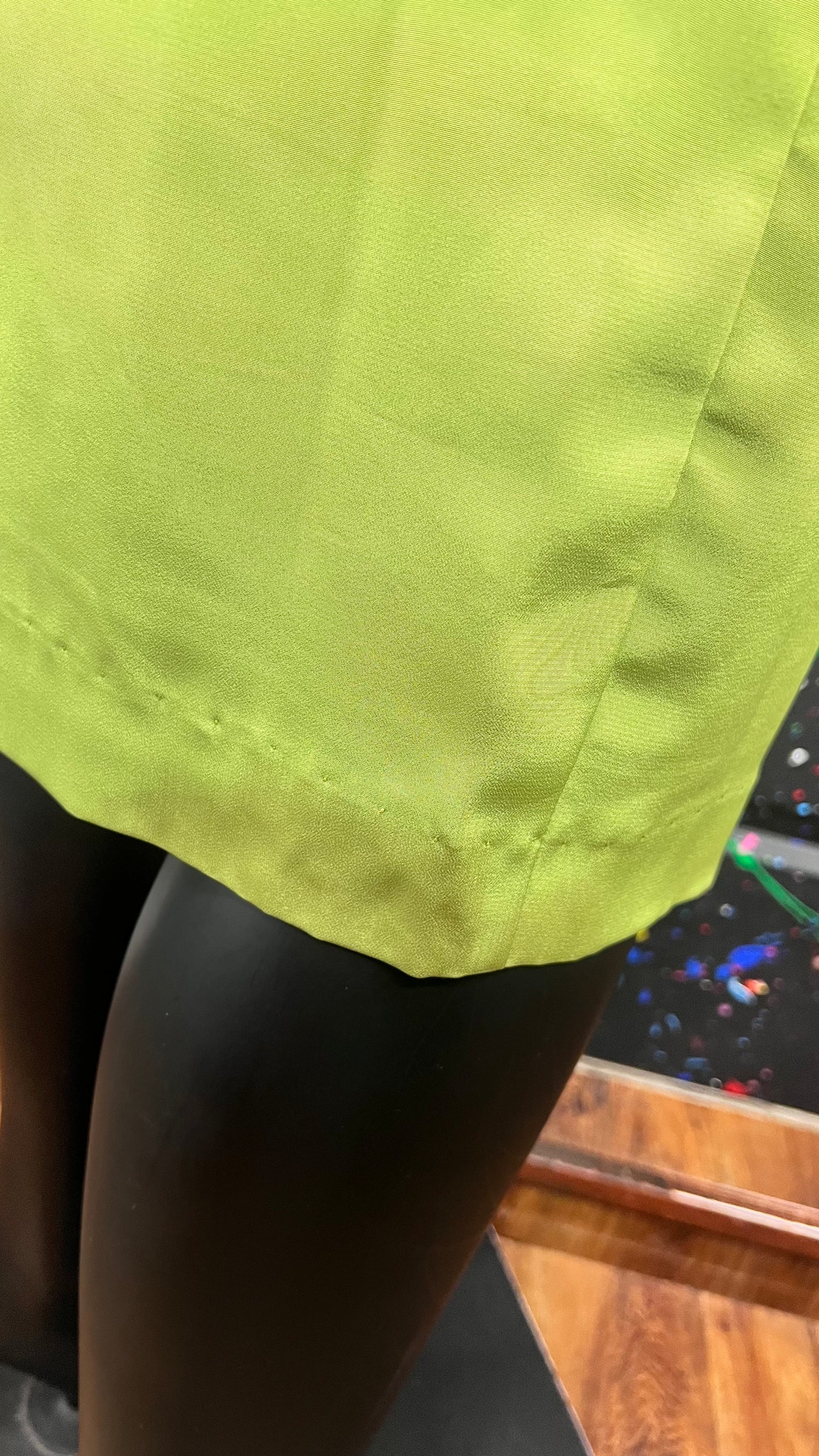 Vintage 100% Silk Green Skirt Suit (14)