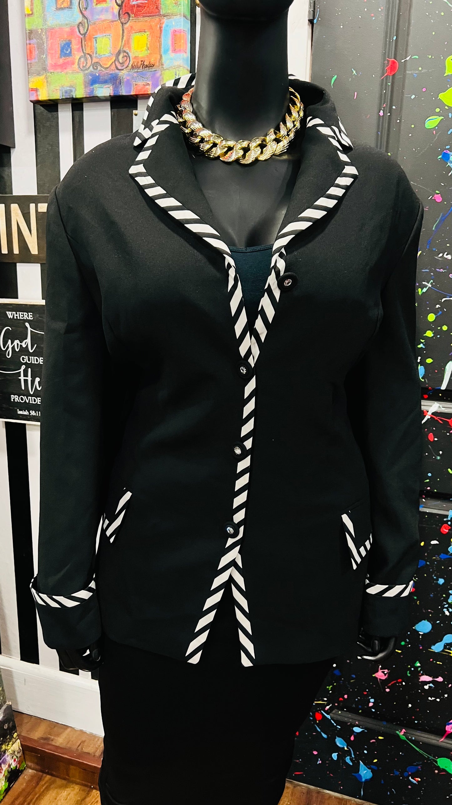 Vintage Black & White Blazer (24W)