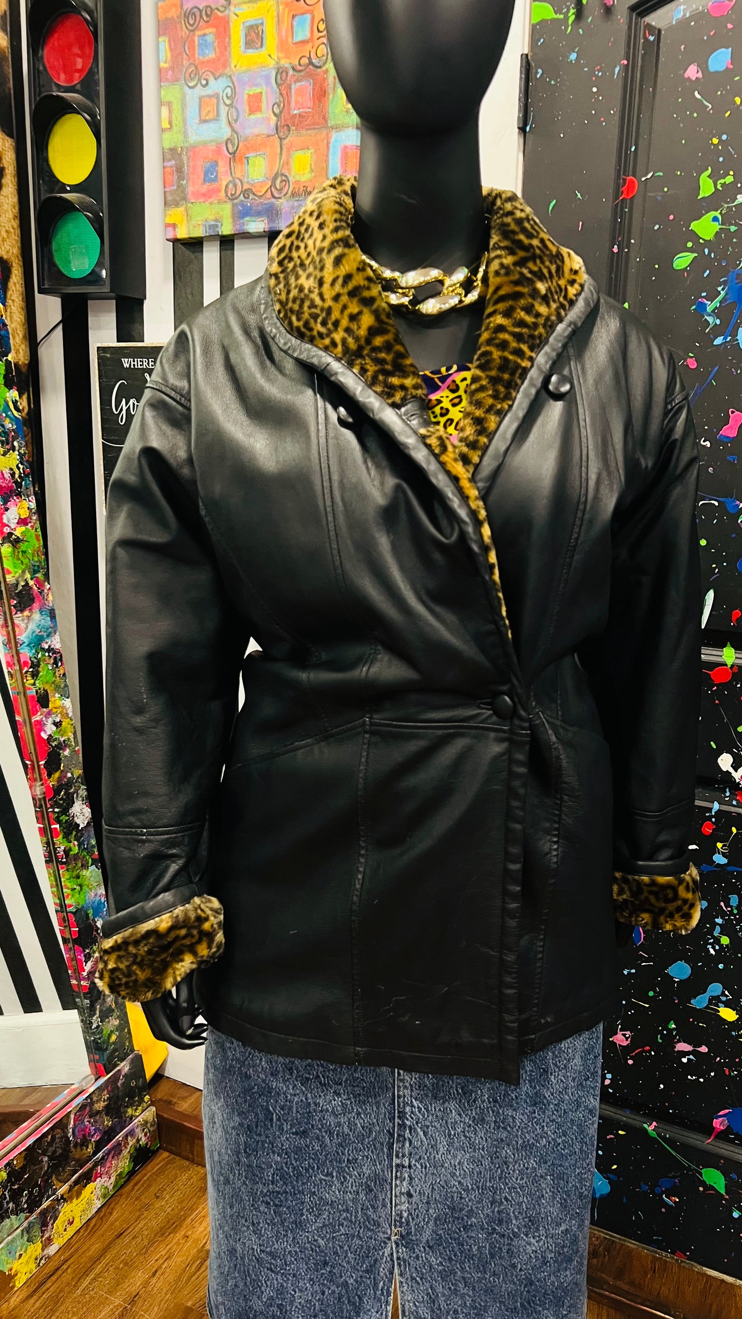 Vintage Genuine Leather & Faux Fur Coat (14)