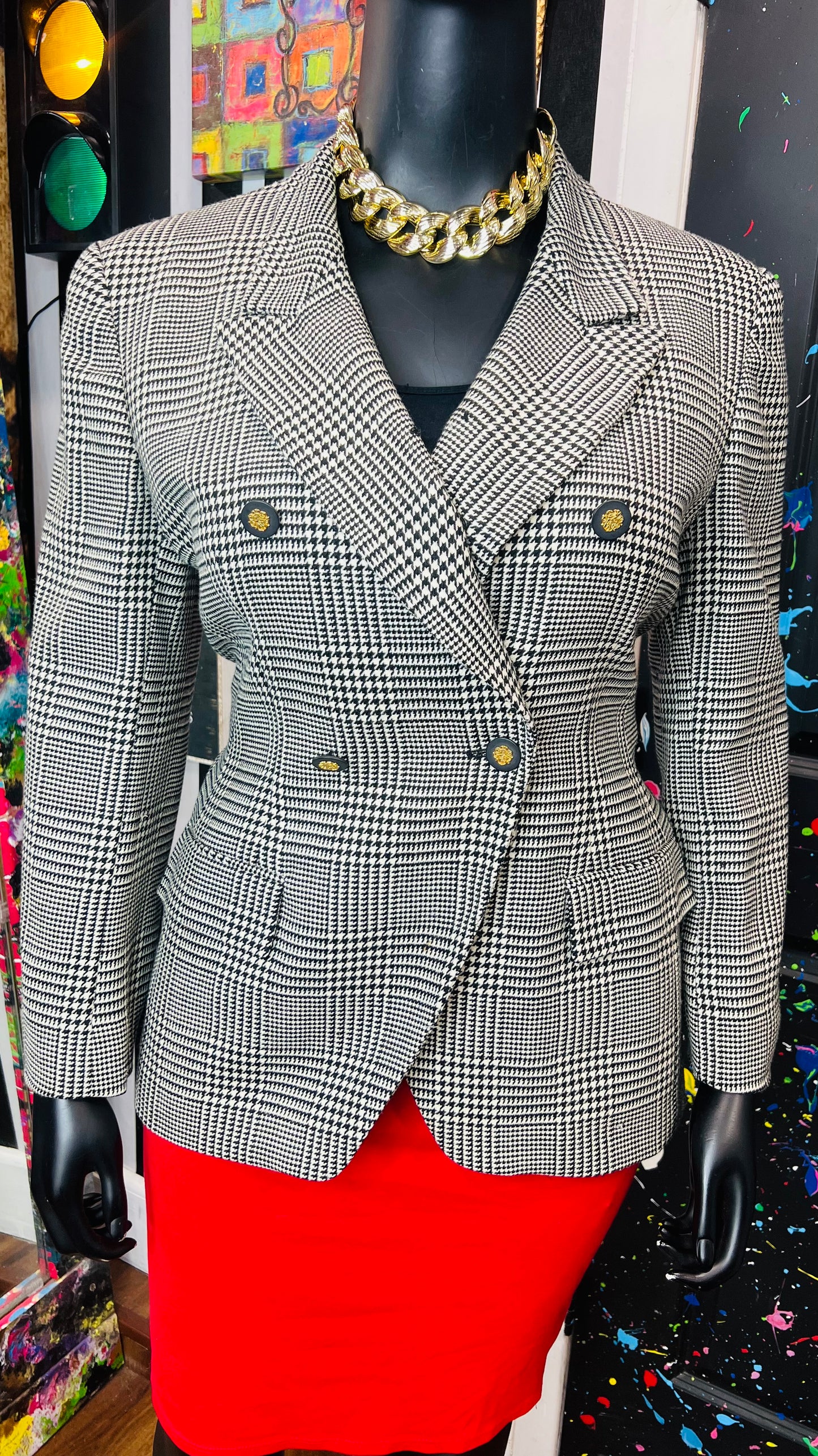 Vintage Houndstooth Blazer W/ Gold & Black Buttons (16)