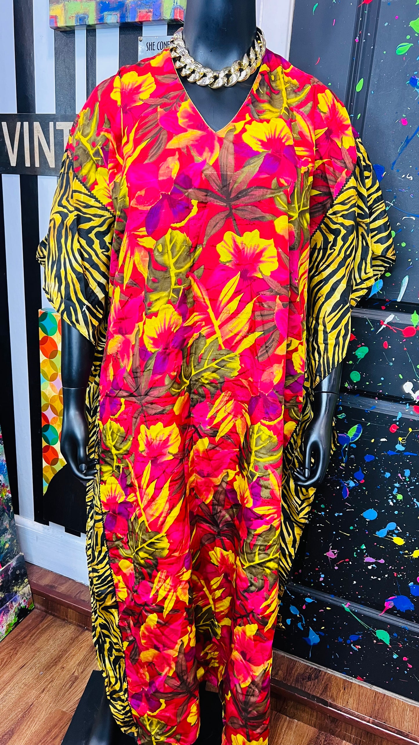 Vintage Floral & Animal Print Kaftan (OS)