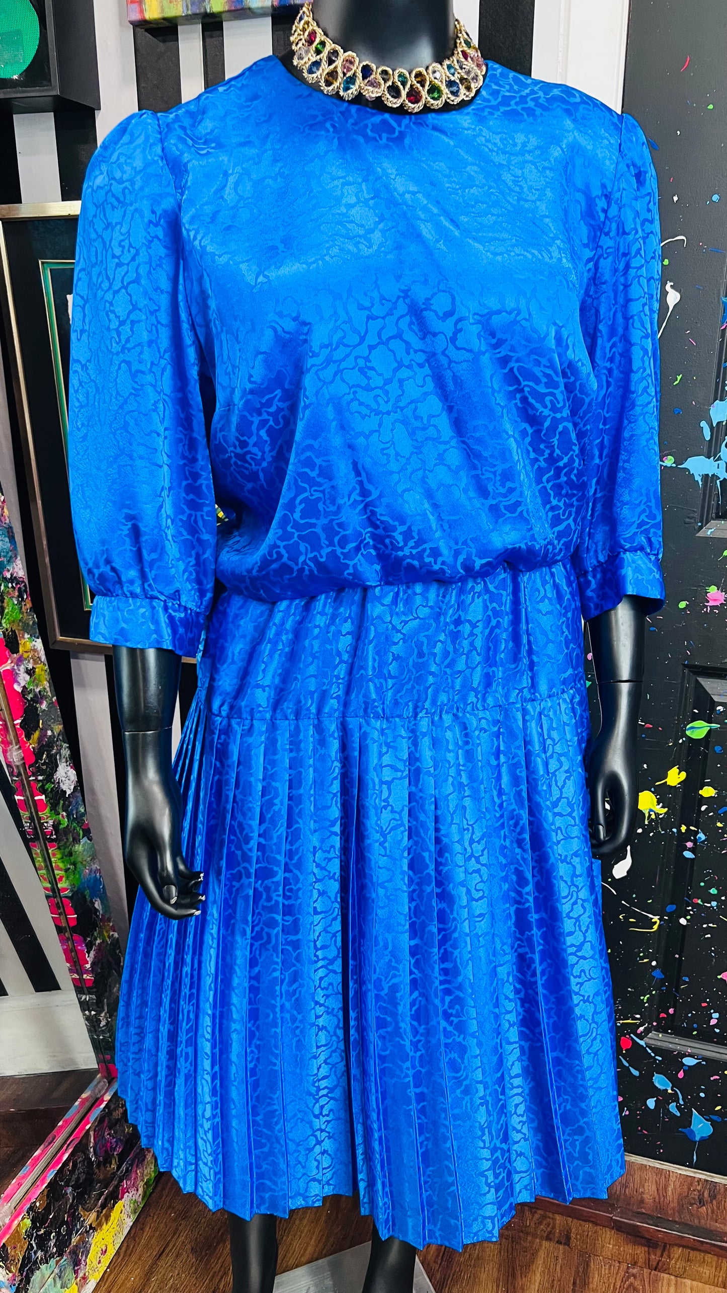 Vintage Blue Pleated Dress (16)