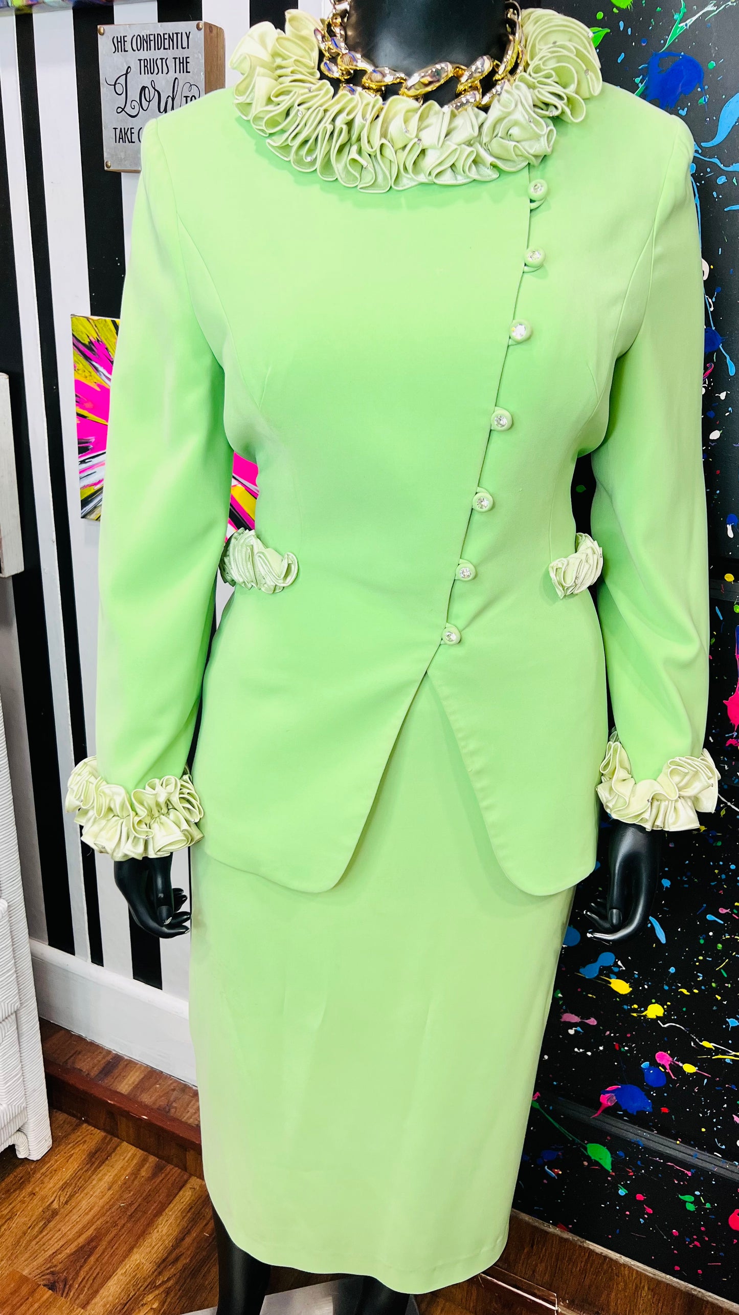 Vintage Mint Luxury Skirt Suit (16)