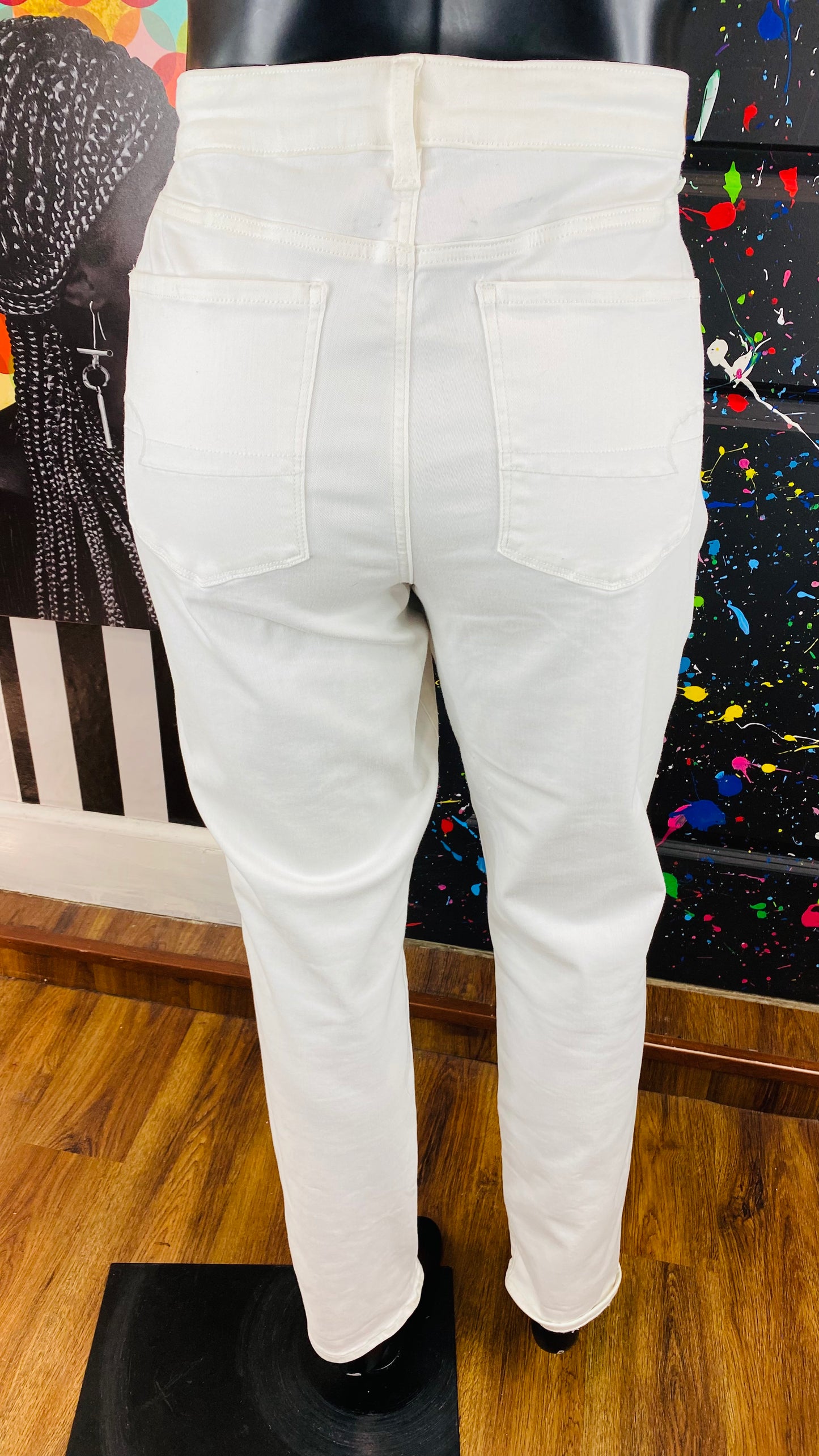 American Eagle White Jeans