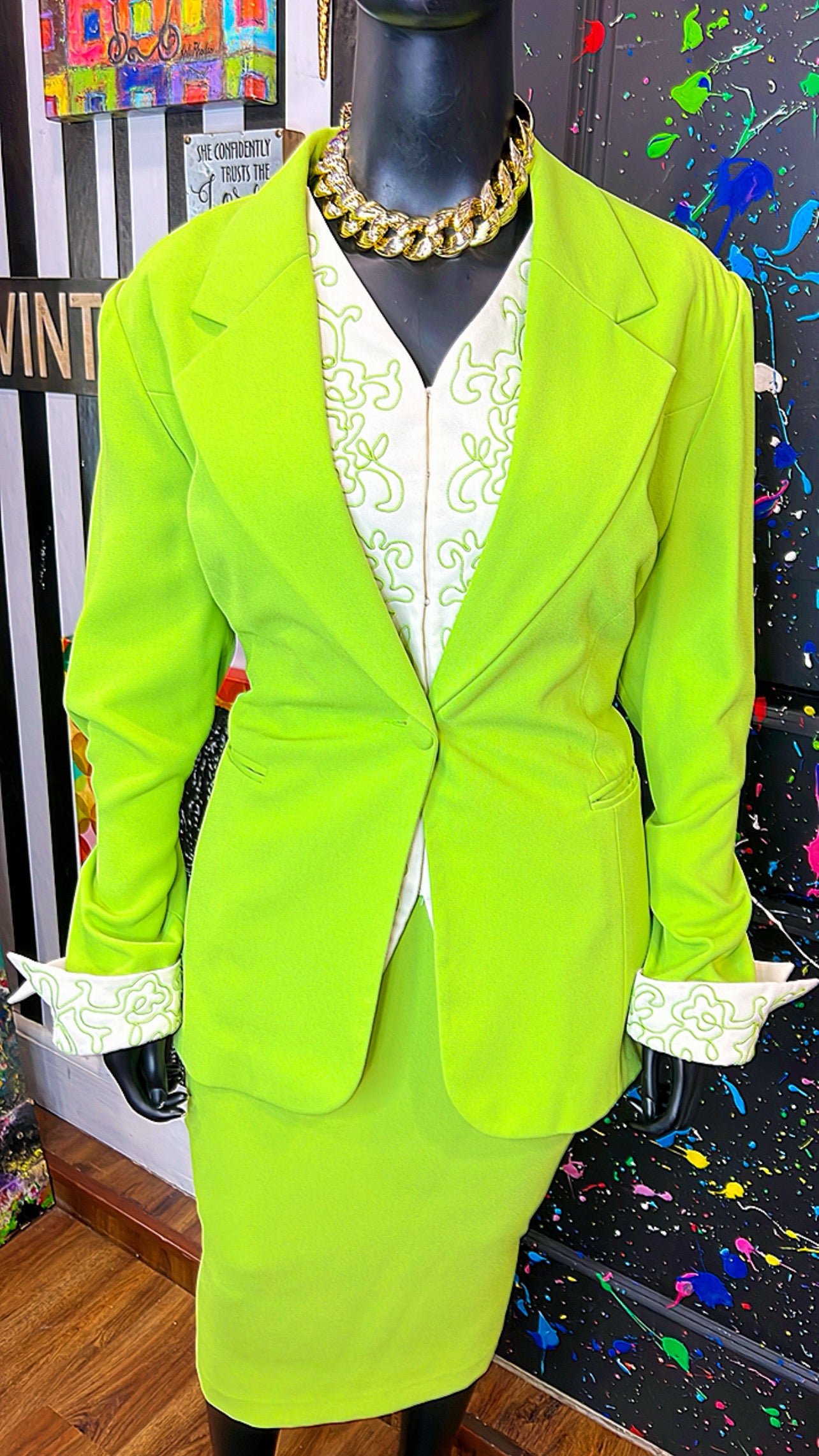 Vintage Green & White Skirt Suit (22)