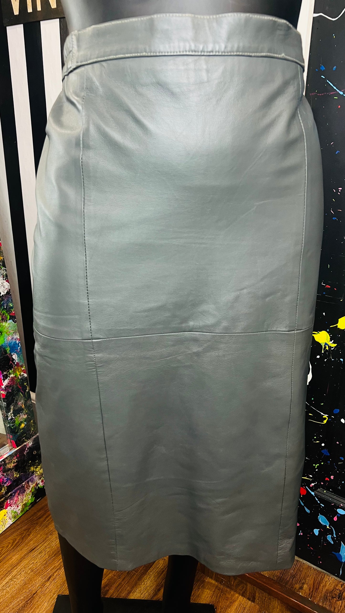 Vintage Genuine Leather Grey Skirt (16)