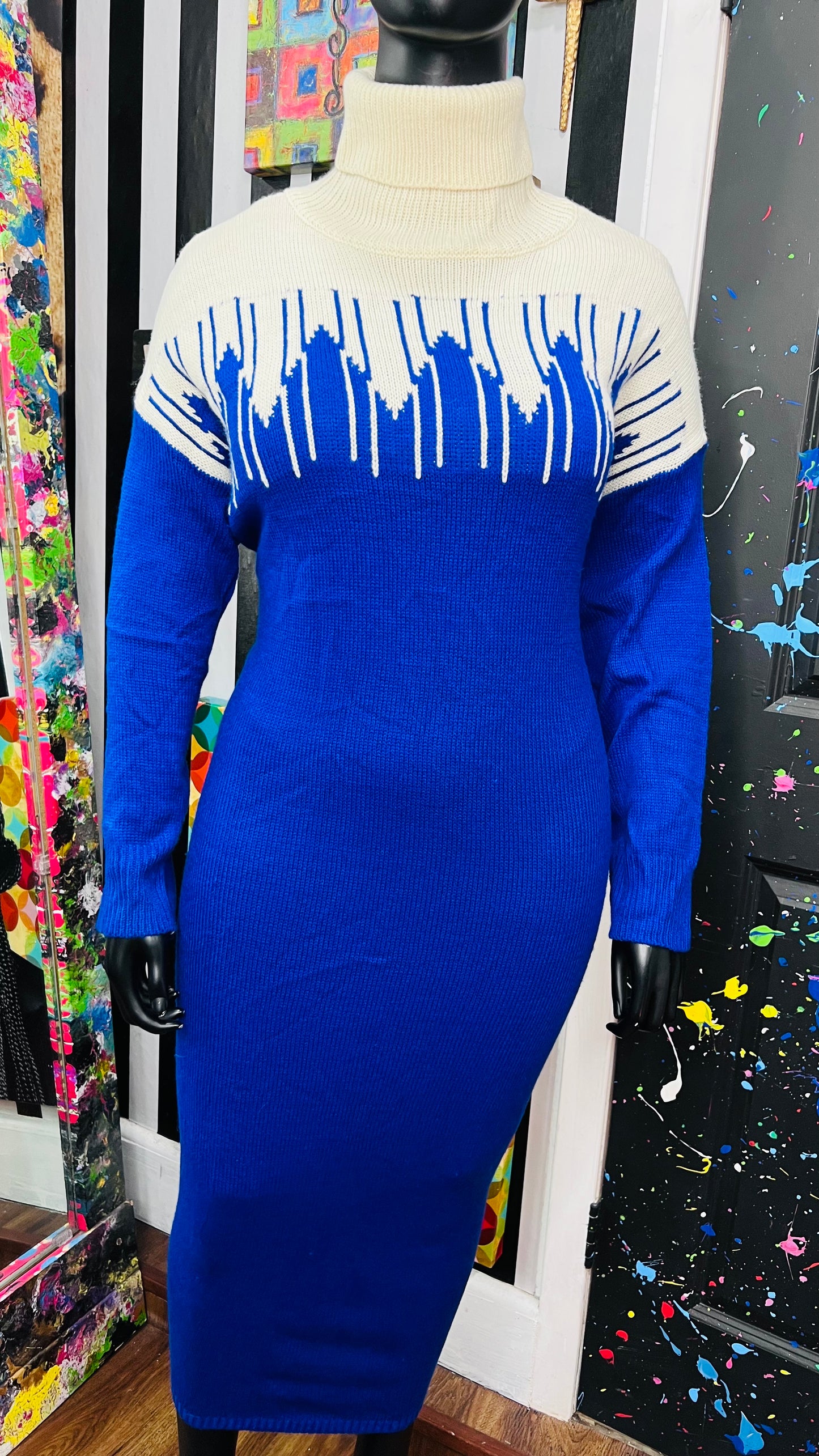Vintage Blue & Cream Sweater Dress (24)