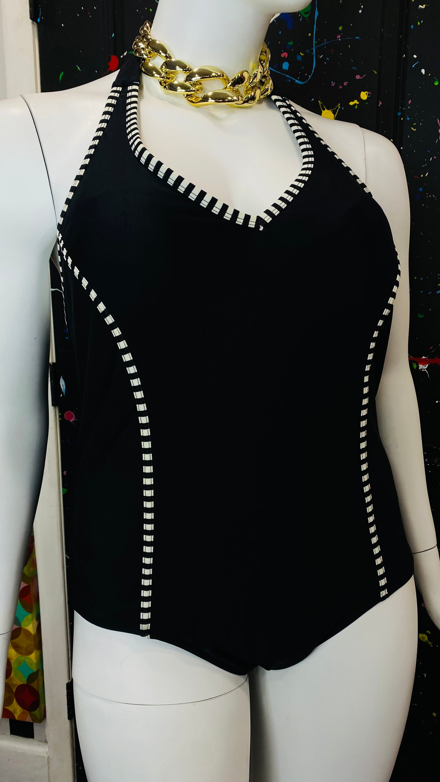 Vintage Black & White Swimsuit (18W/20W)