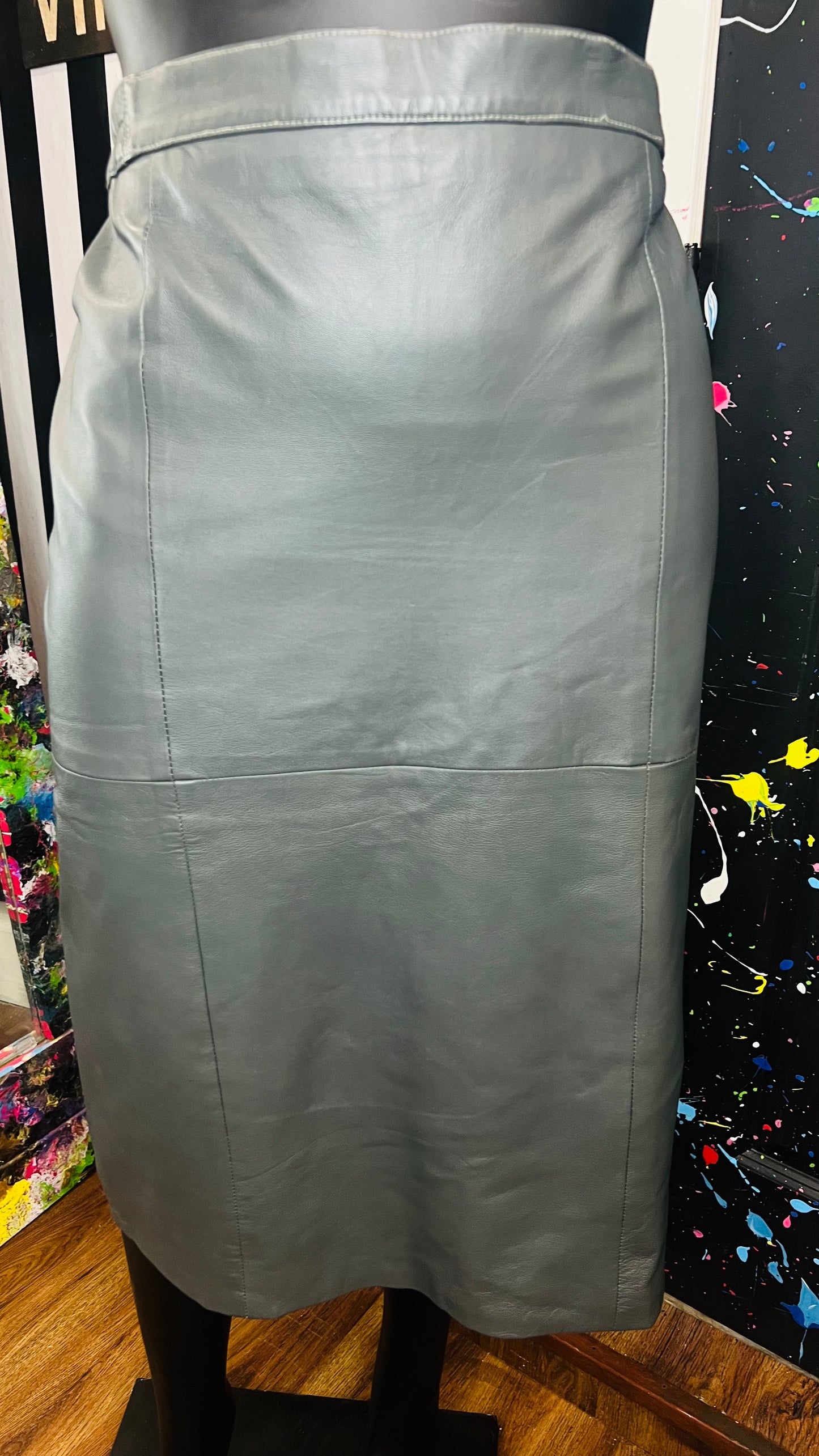 Vintage Genuine Leather Grey Skirt (16)