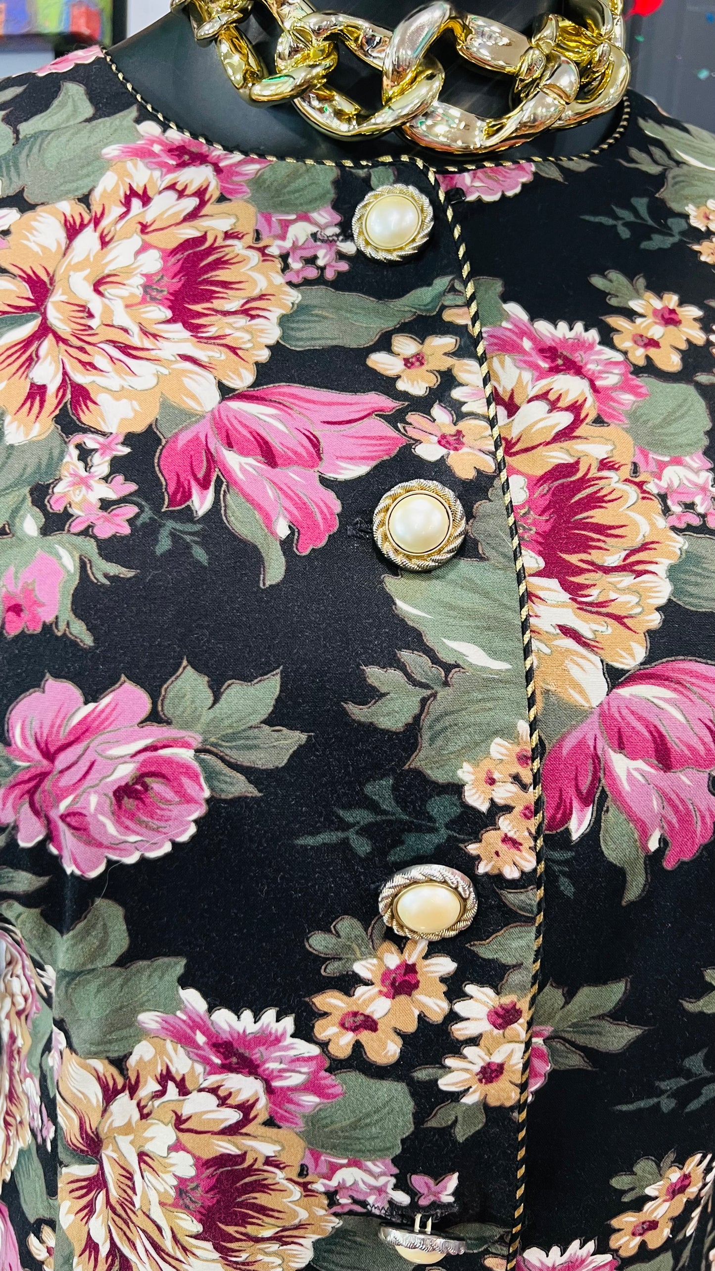 Vintage Floral Skirt Suit (20W)