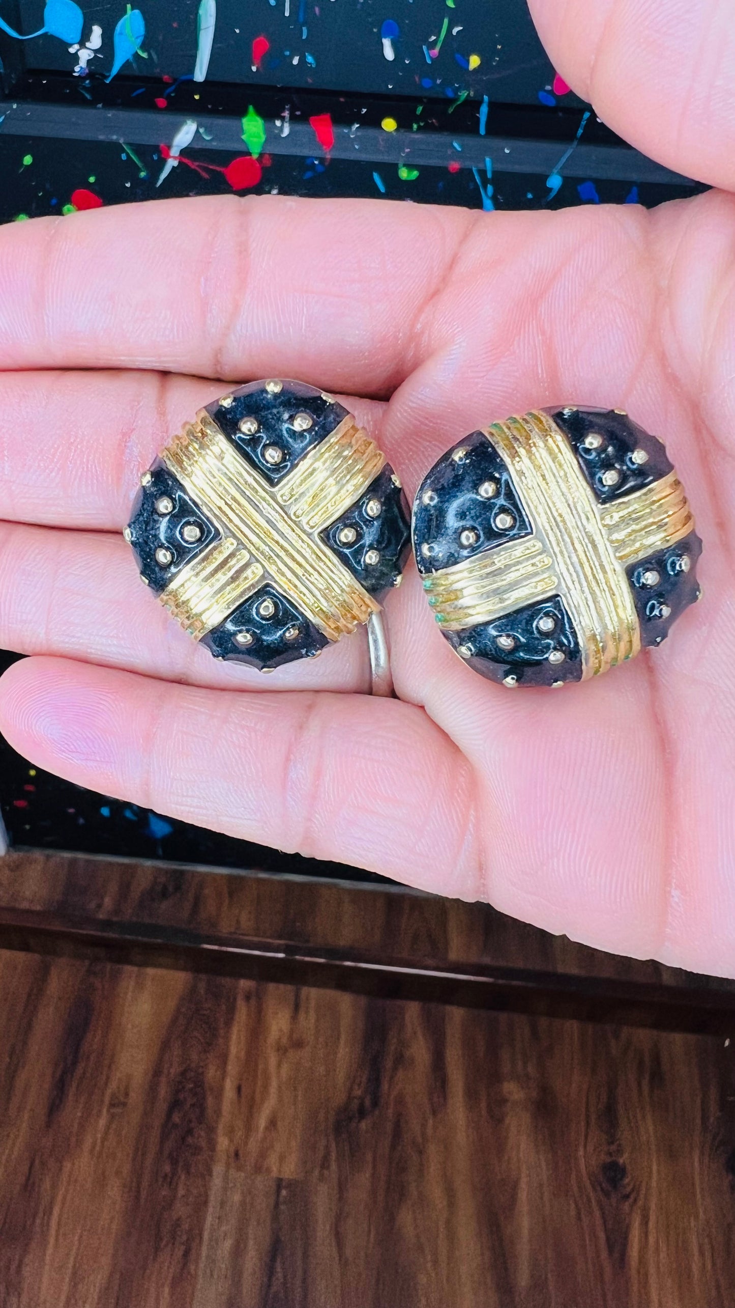 Vintage Round & Stud Black & Gold Clip On Earrings