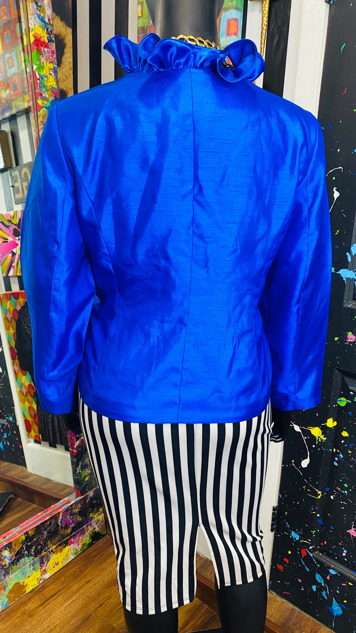 Vintage Exaggerated Bold Blue Blazer (16W)