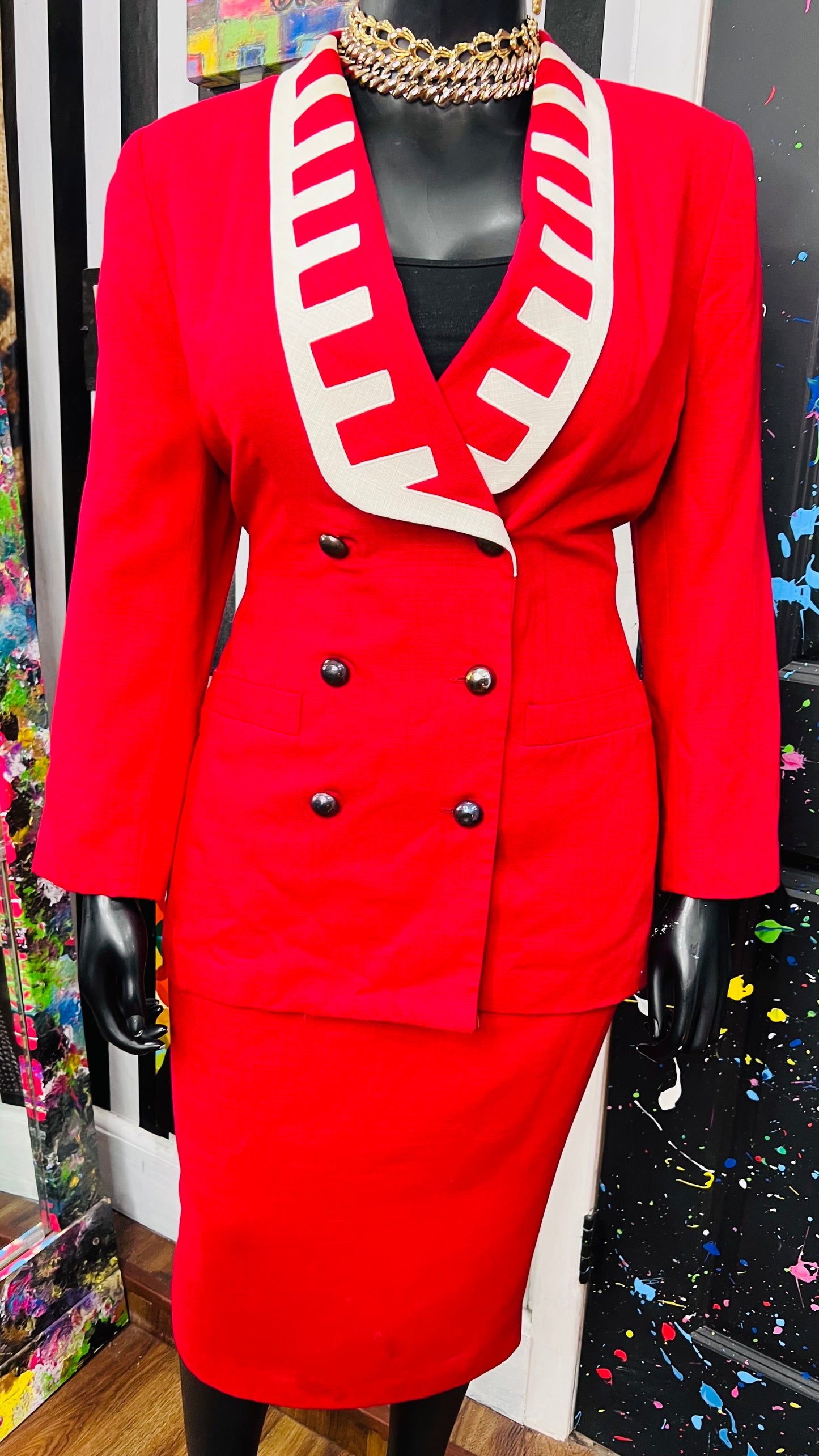 Vintage Red & Black 80’s Suit (16)