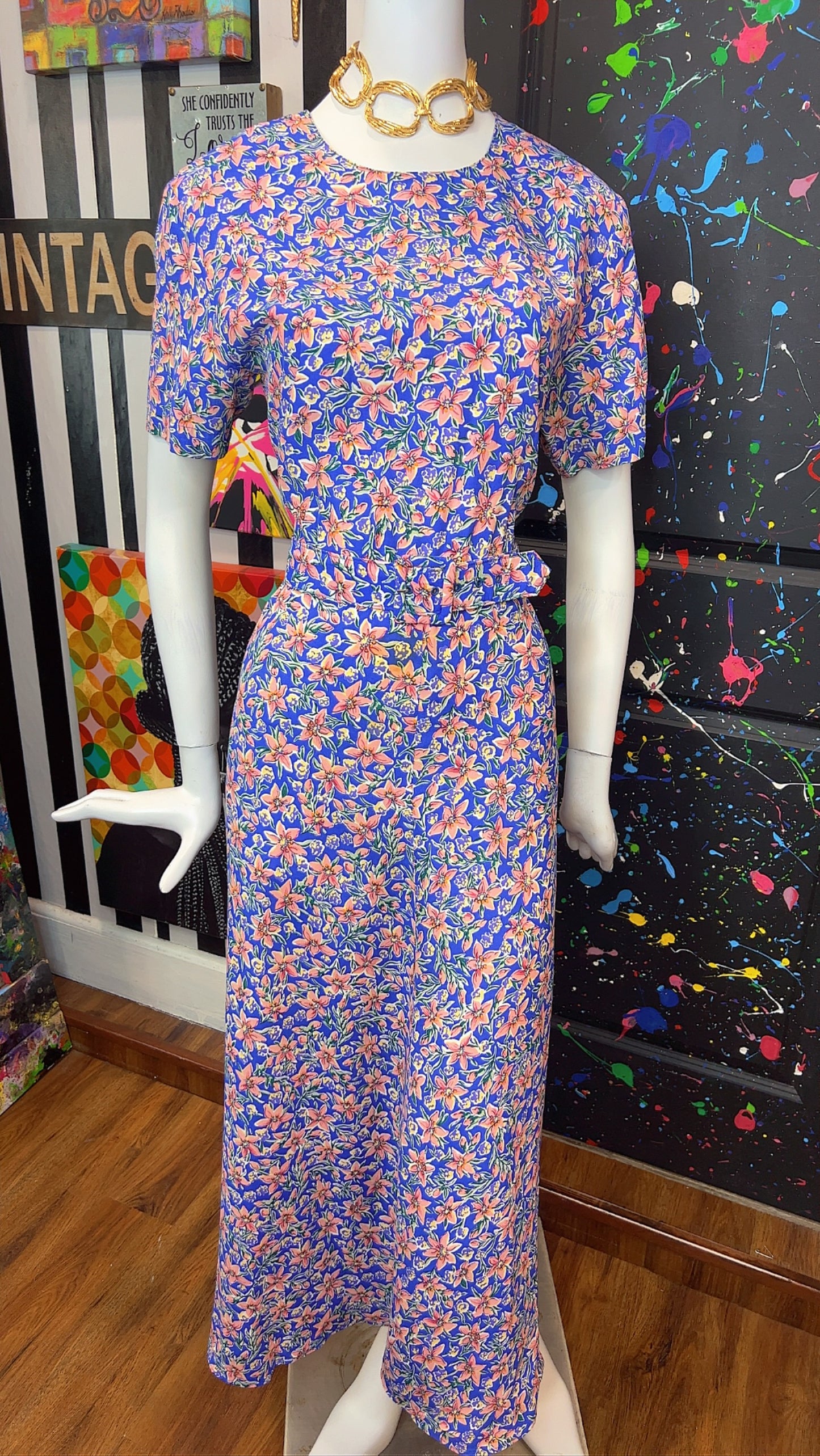 Vintage Floral Dress w/ Belt (14)