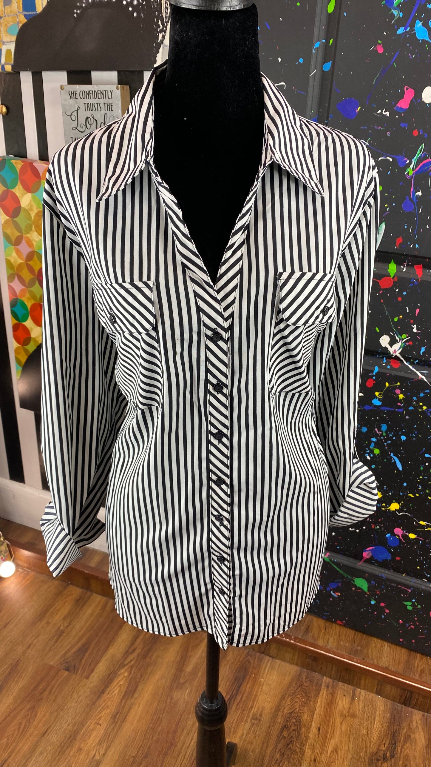 Vintage B&W Striped Long Sleeve Blouse