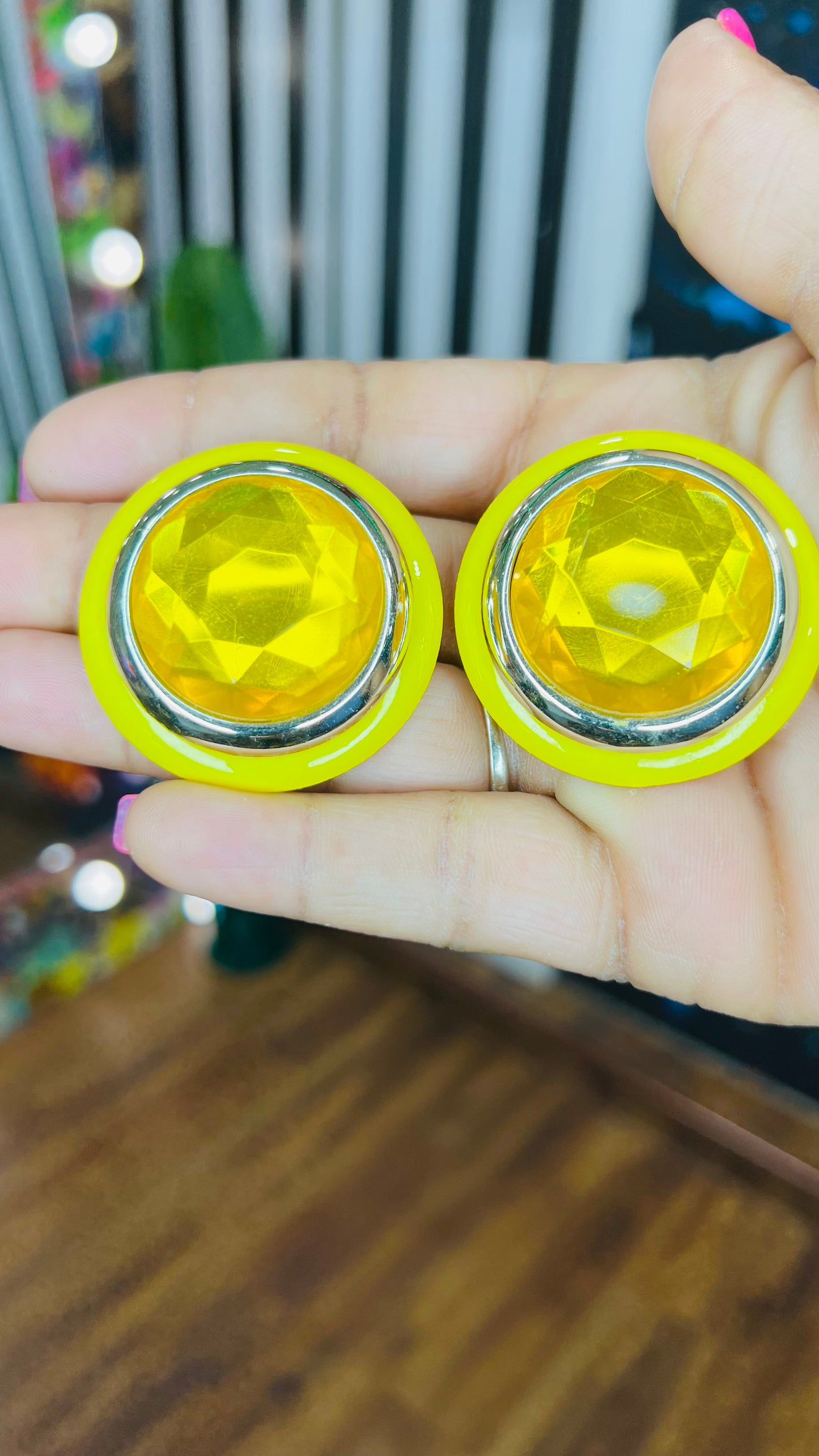 Vintage Yellow Jewel Clip On Earrings