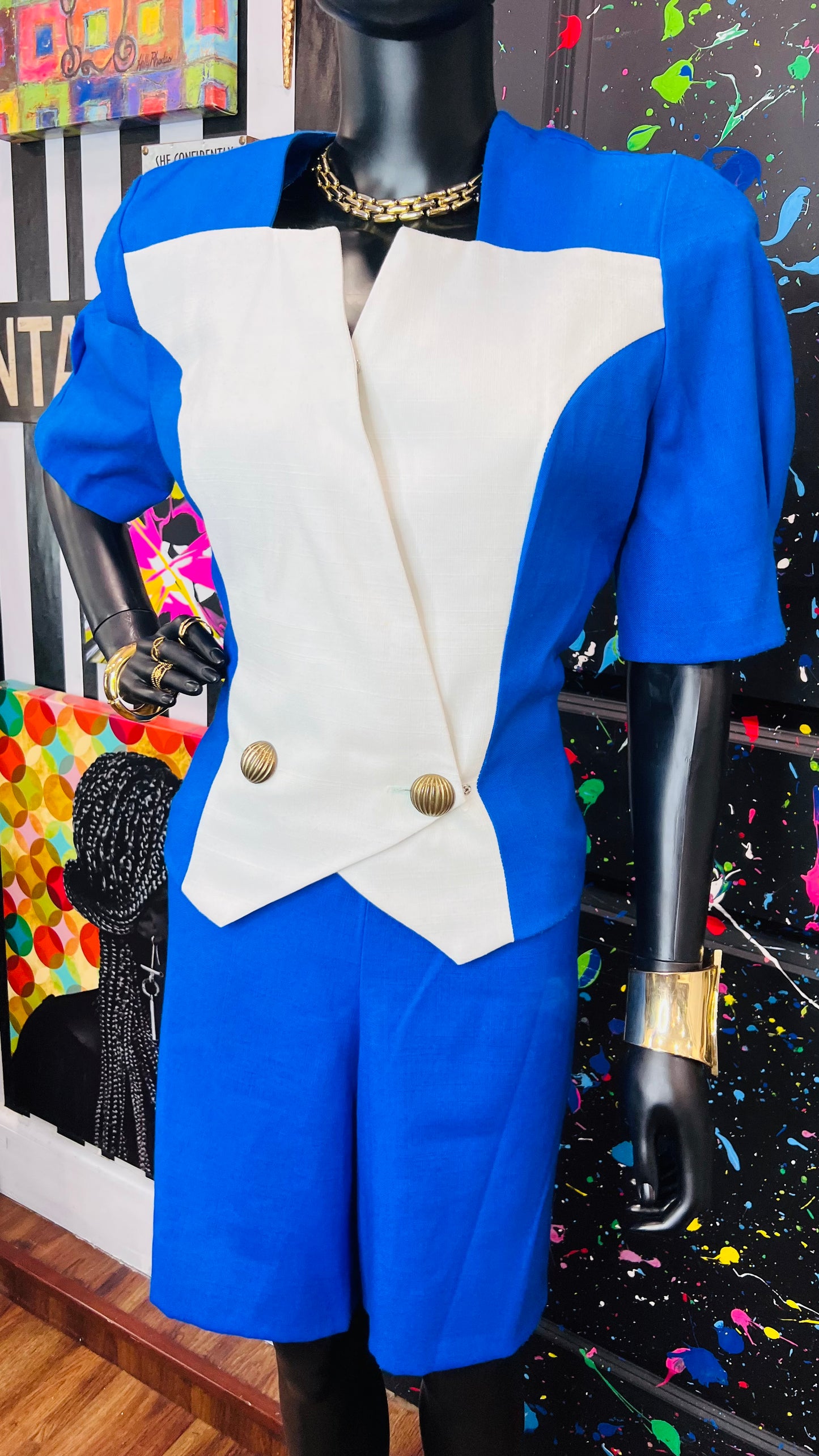 Vintage Blue & White Short Set (12)