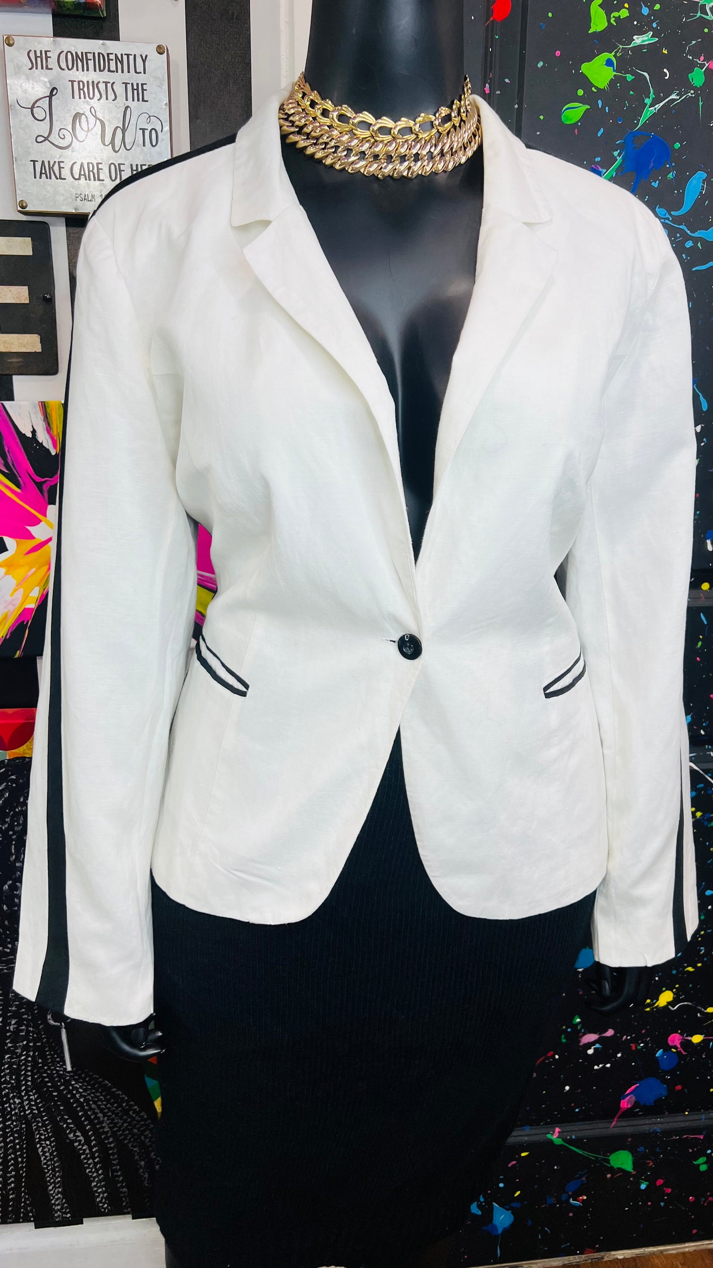 White & Black Blazer (18)