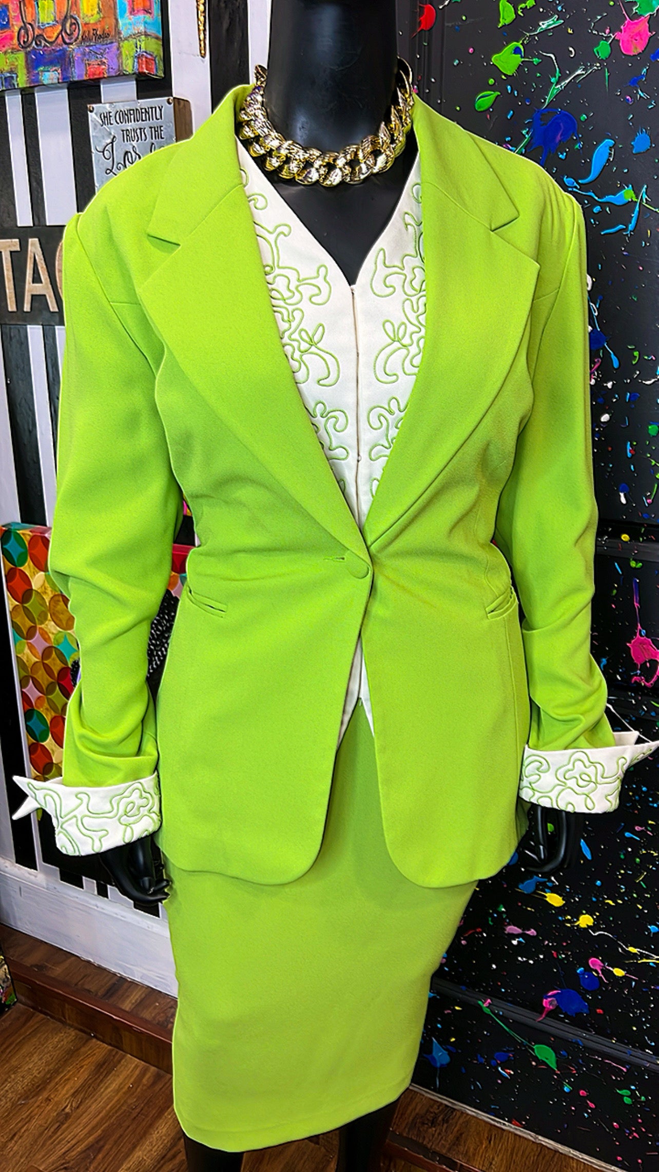 Vintage Green & White Skirt Suit (22)
