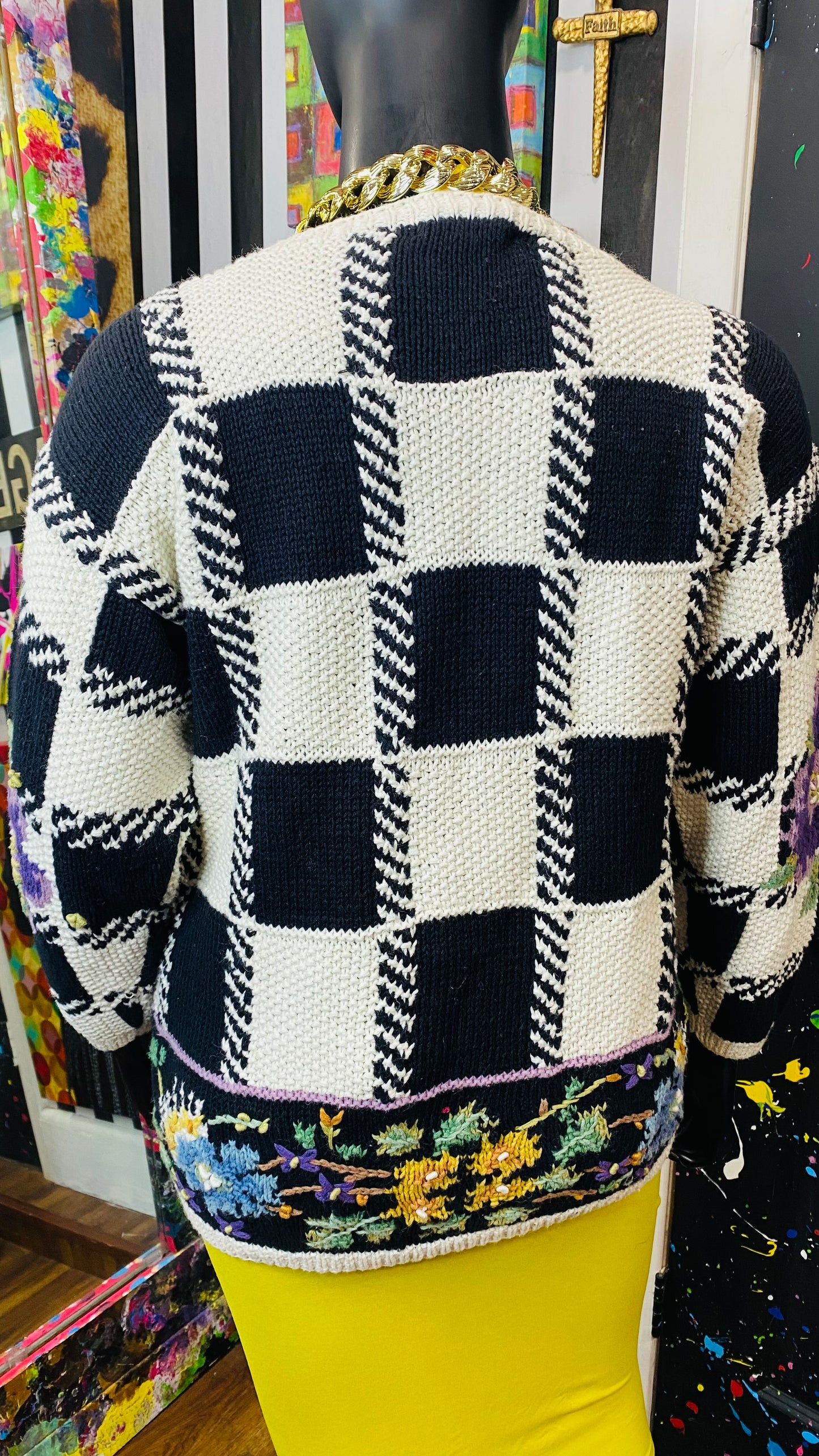 Vintage Knit Novelty Sweater (18)