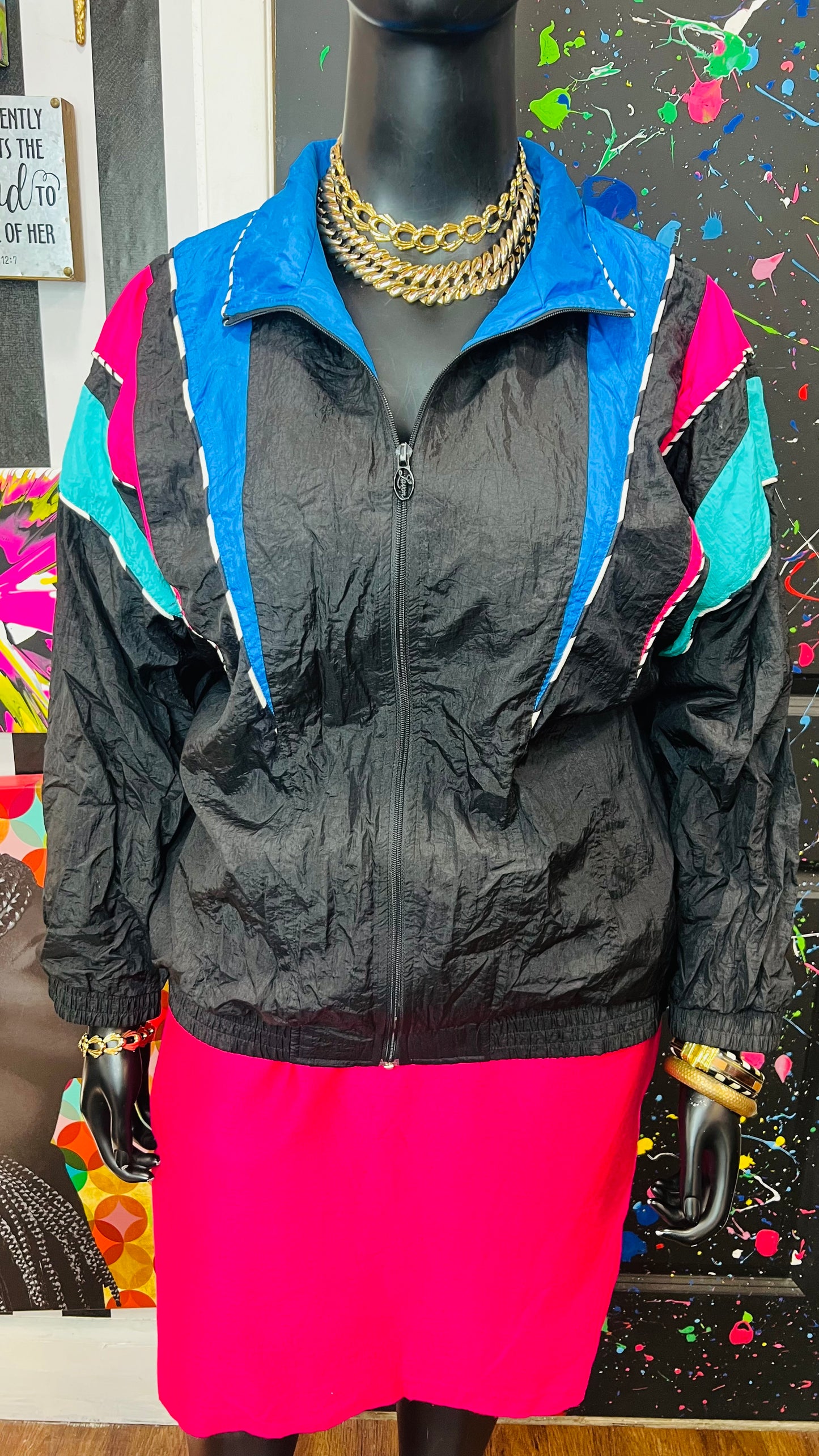 Vintage Windbreaker Jacket (18)