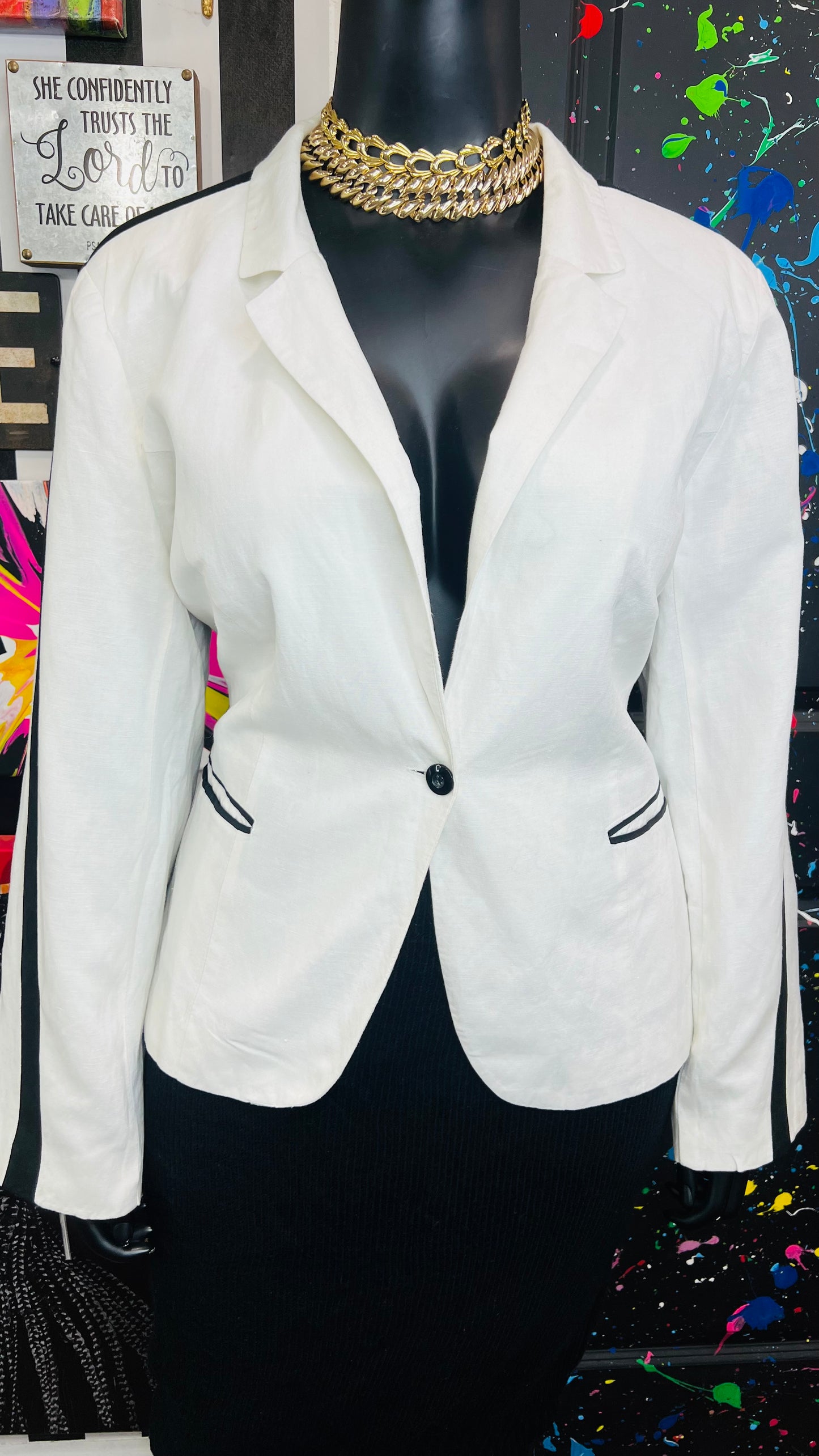 White & Black Blazer (18)