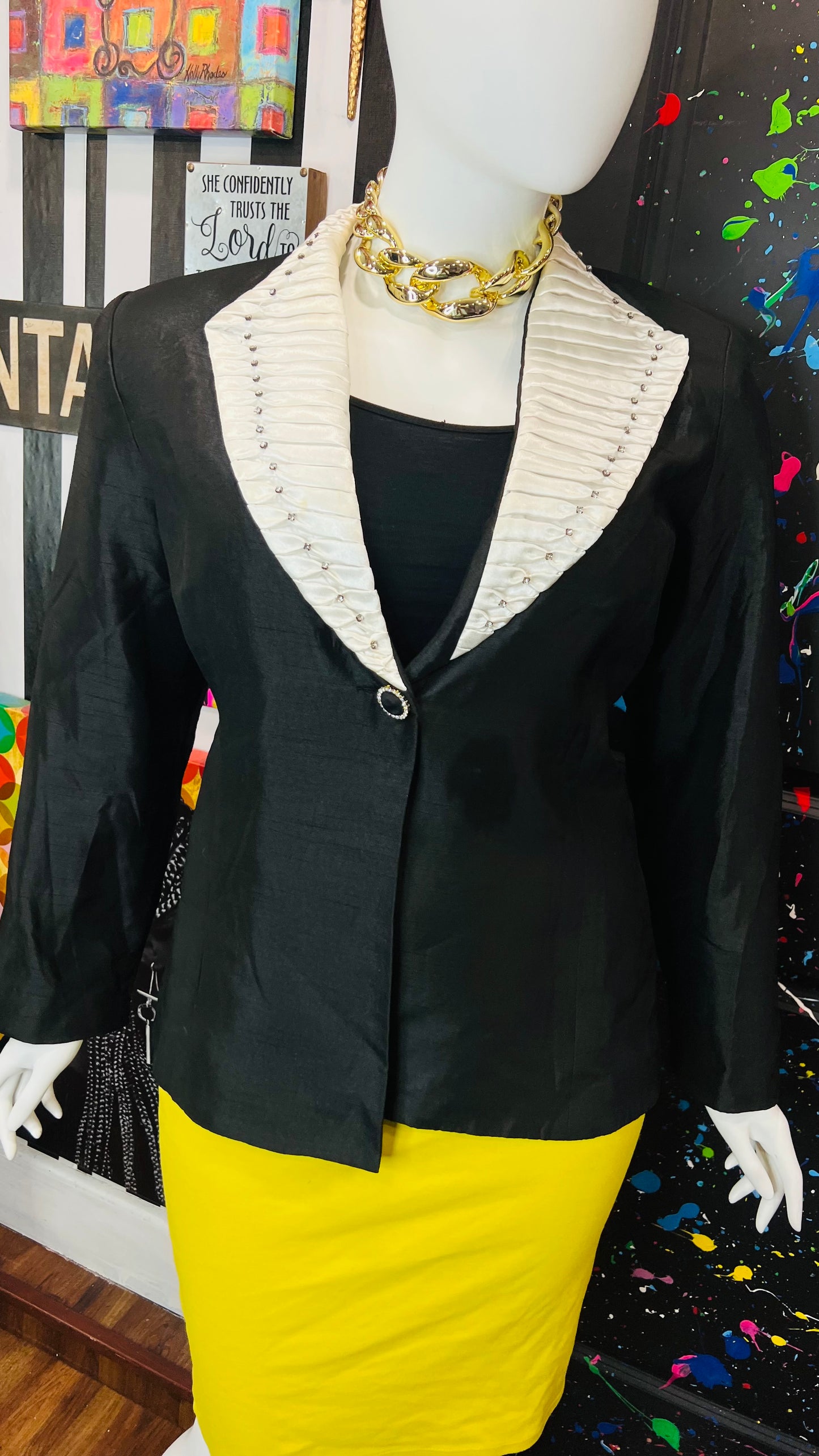 Vintage Black & White Blazer (22W)