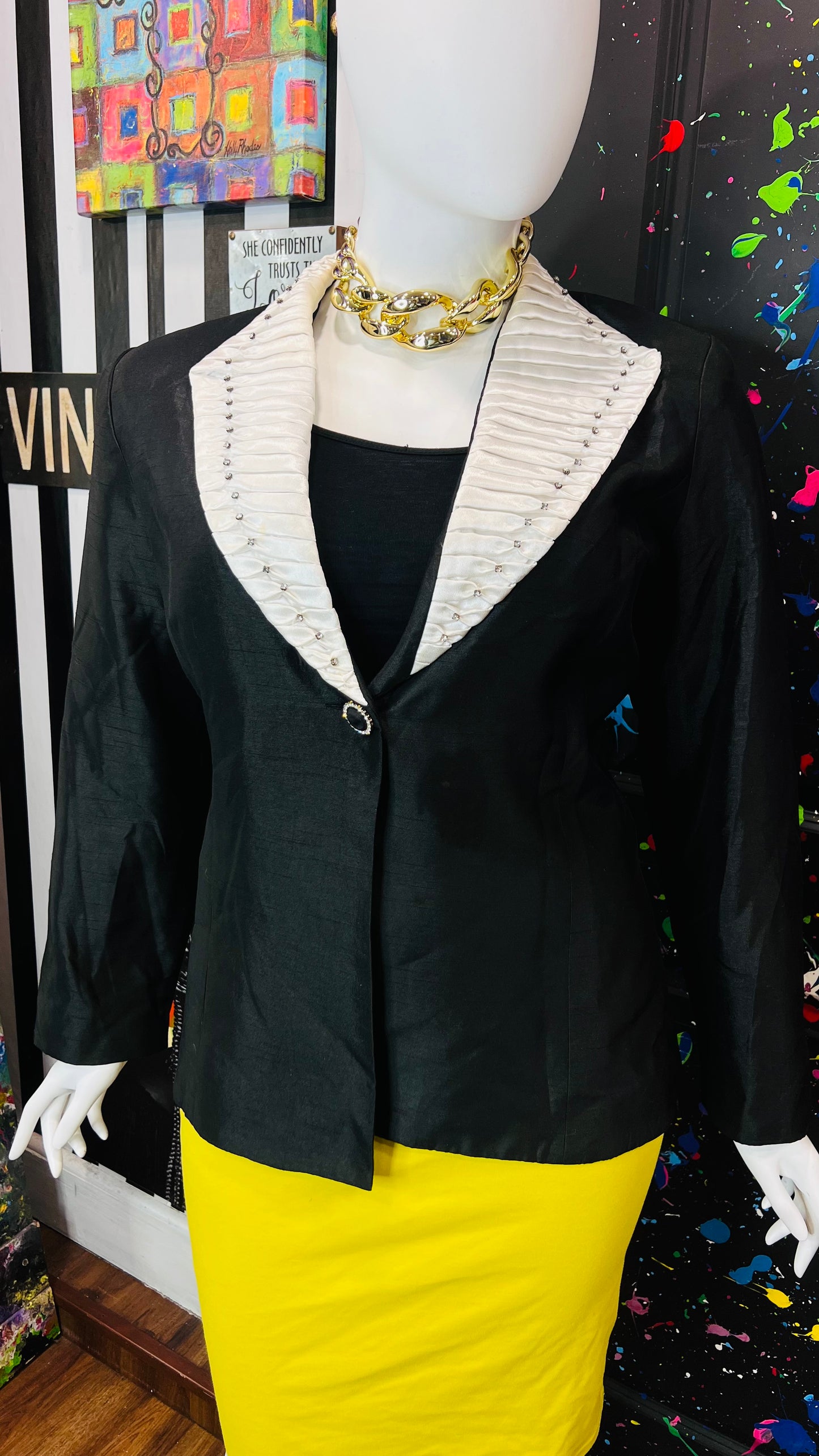 Vintage Black & White Blazer (22W)